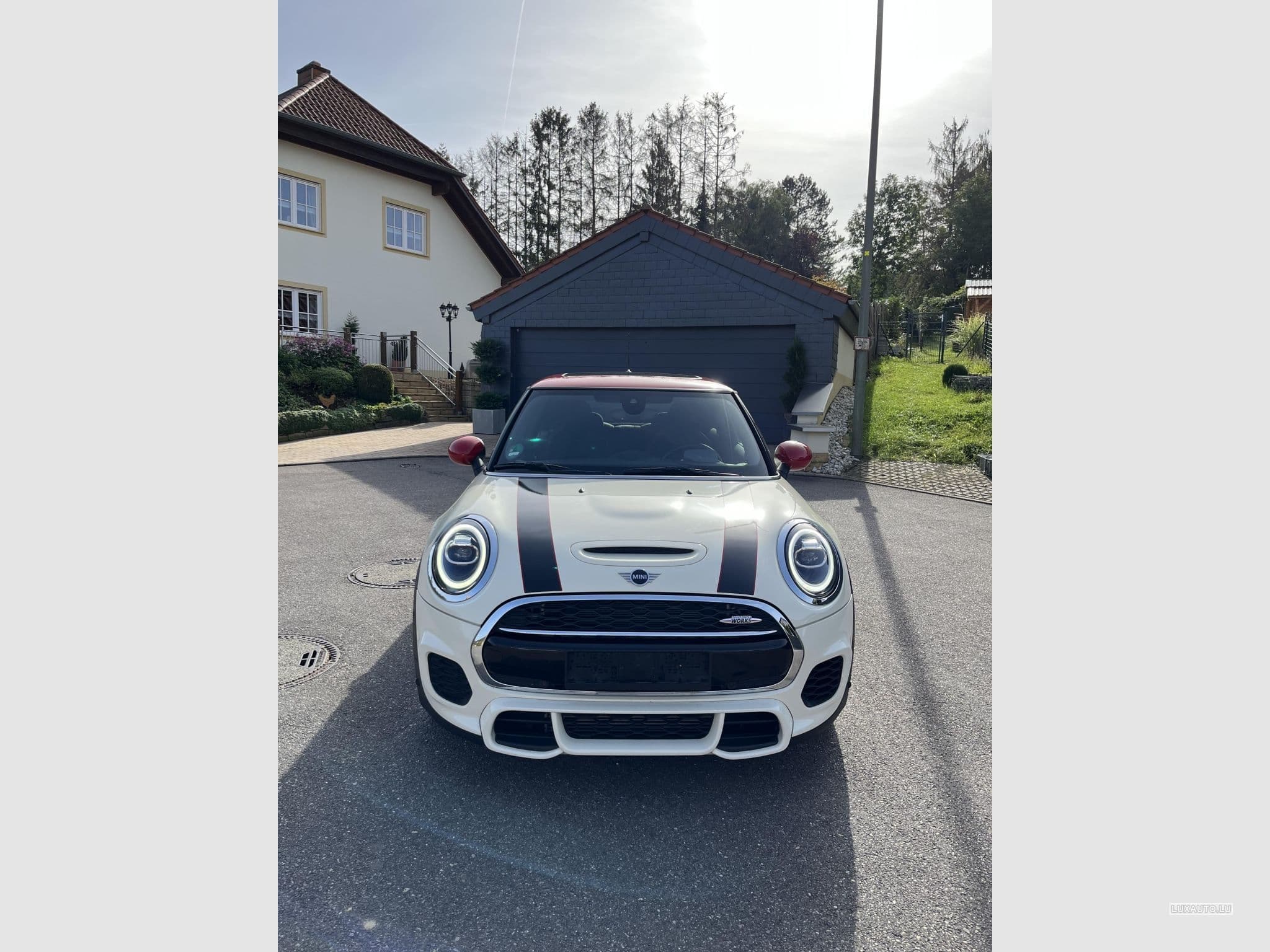 Mini Cooper Sport (2019) - Photo 1