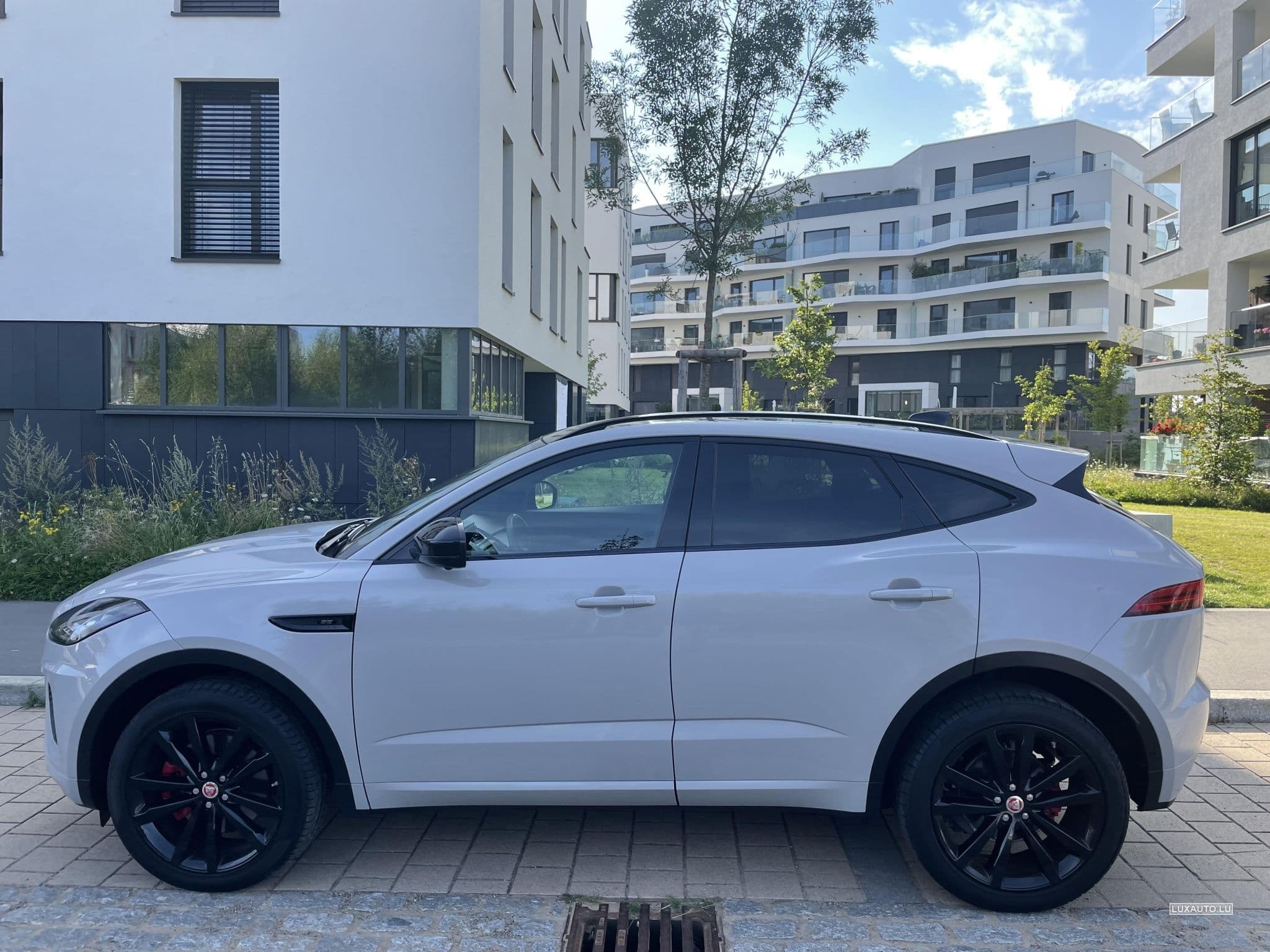 Jaguar E-Pace E-Pace D240 AWD R-Dynamic HSE (2019) - Foto 3