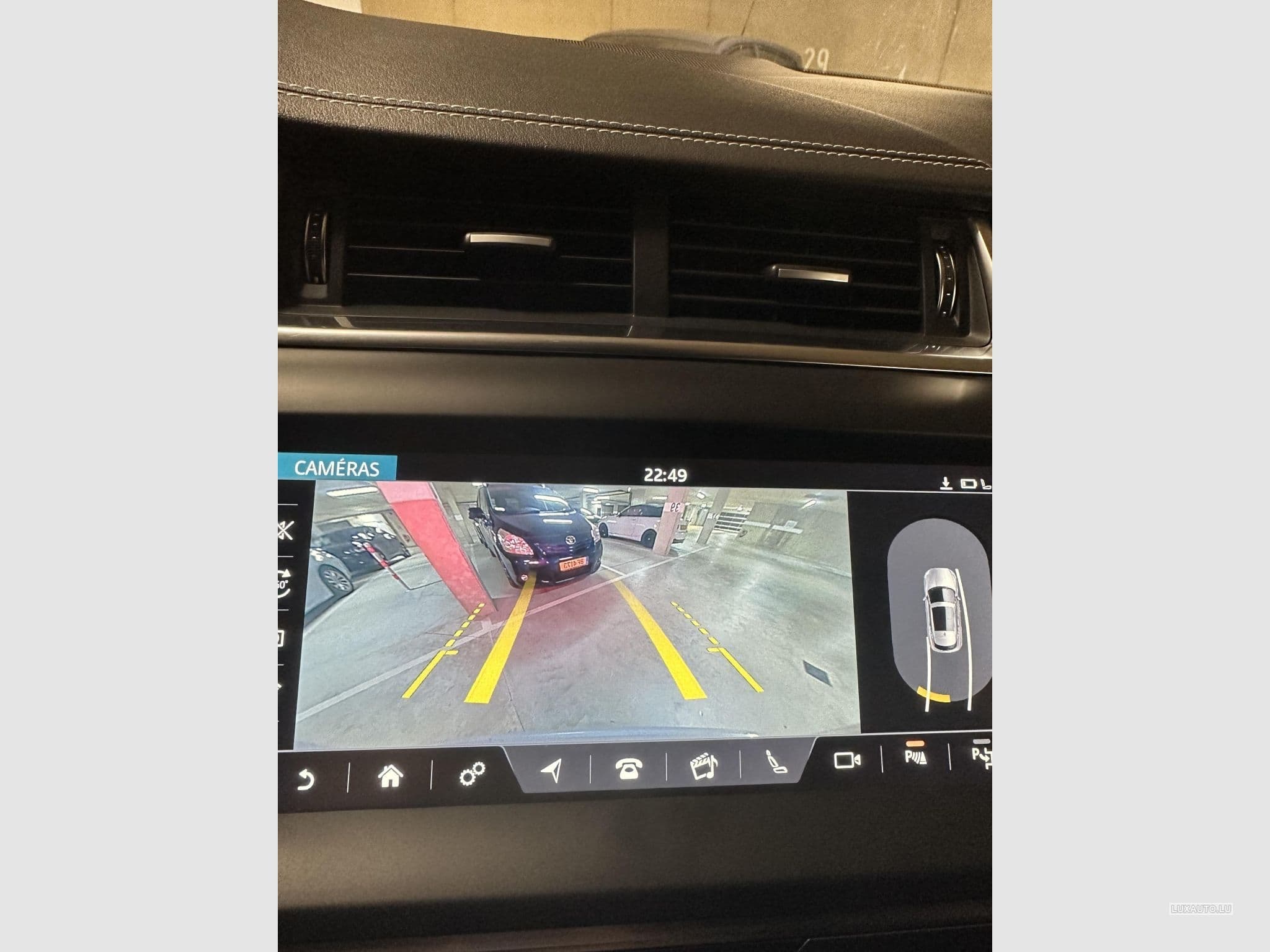 Jaguar E-Pace E-Pace D240 AWD R-Dynamic HSE (2019) - Foto 8