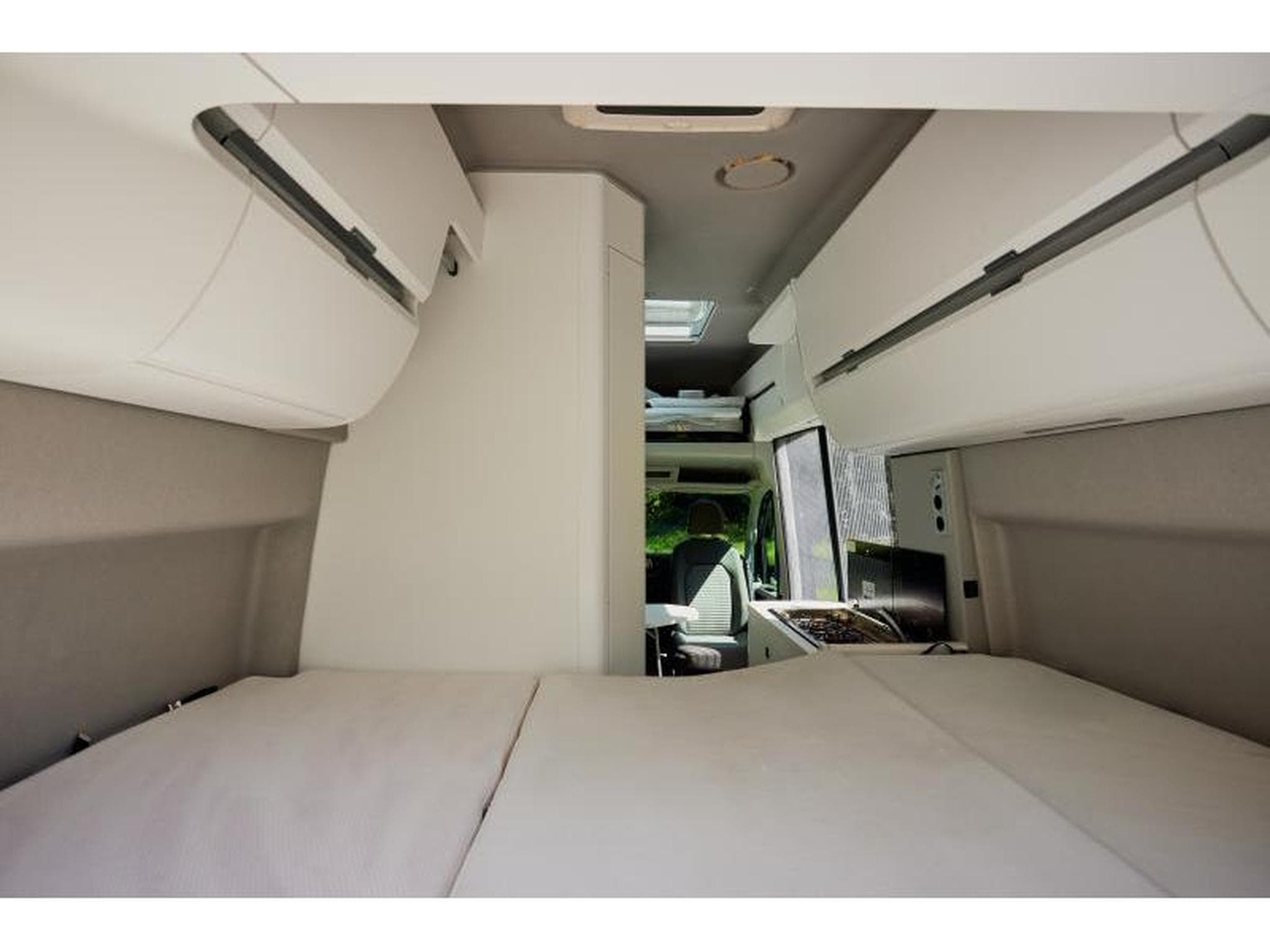 VW Grand California GRAND CALIFORNIA GC600 STANDKL (2023) - Photo 12