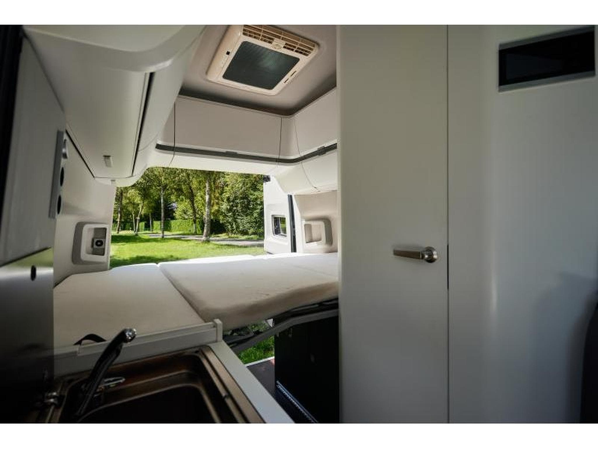 VW Grand California GRAND CALIFORNIA GC600 STANDKL (2023) - Photo 13