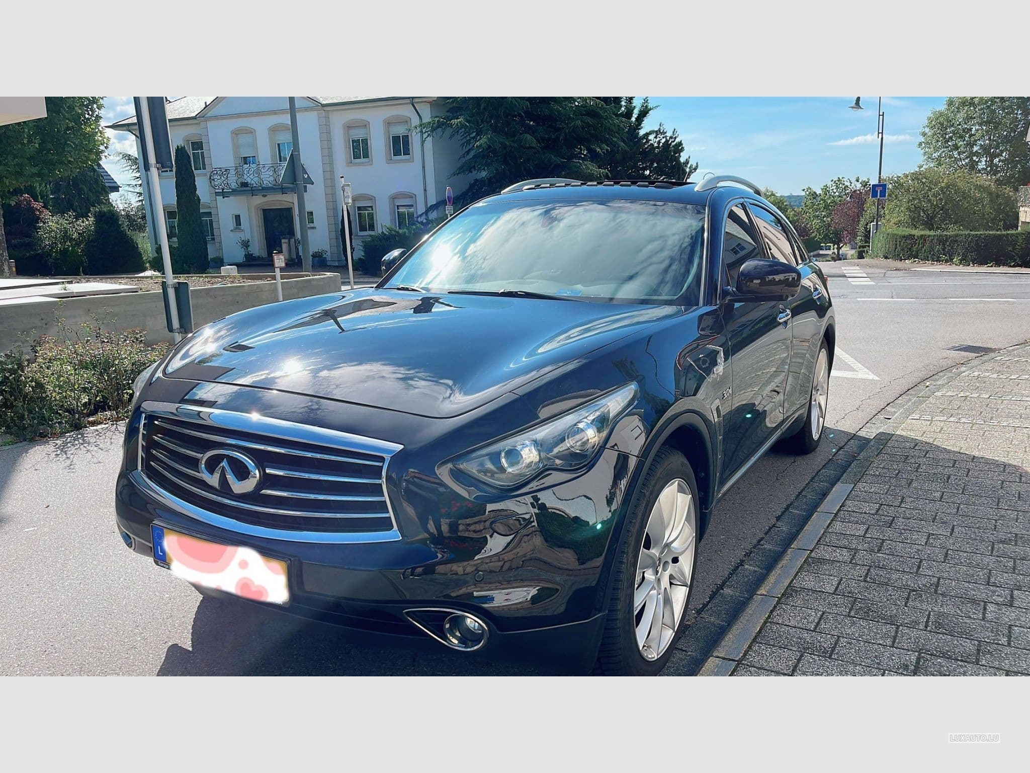 Infiniti QX70 (2014) - Photo 1