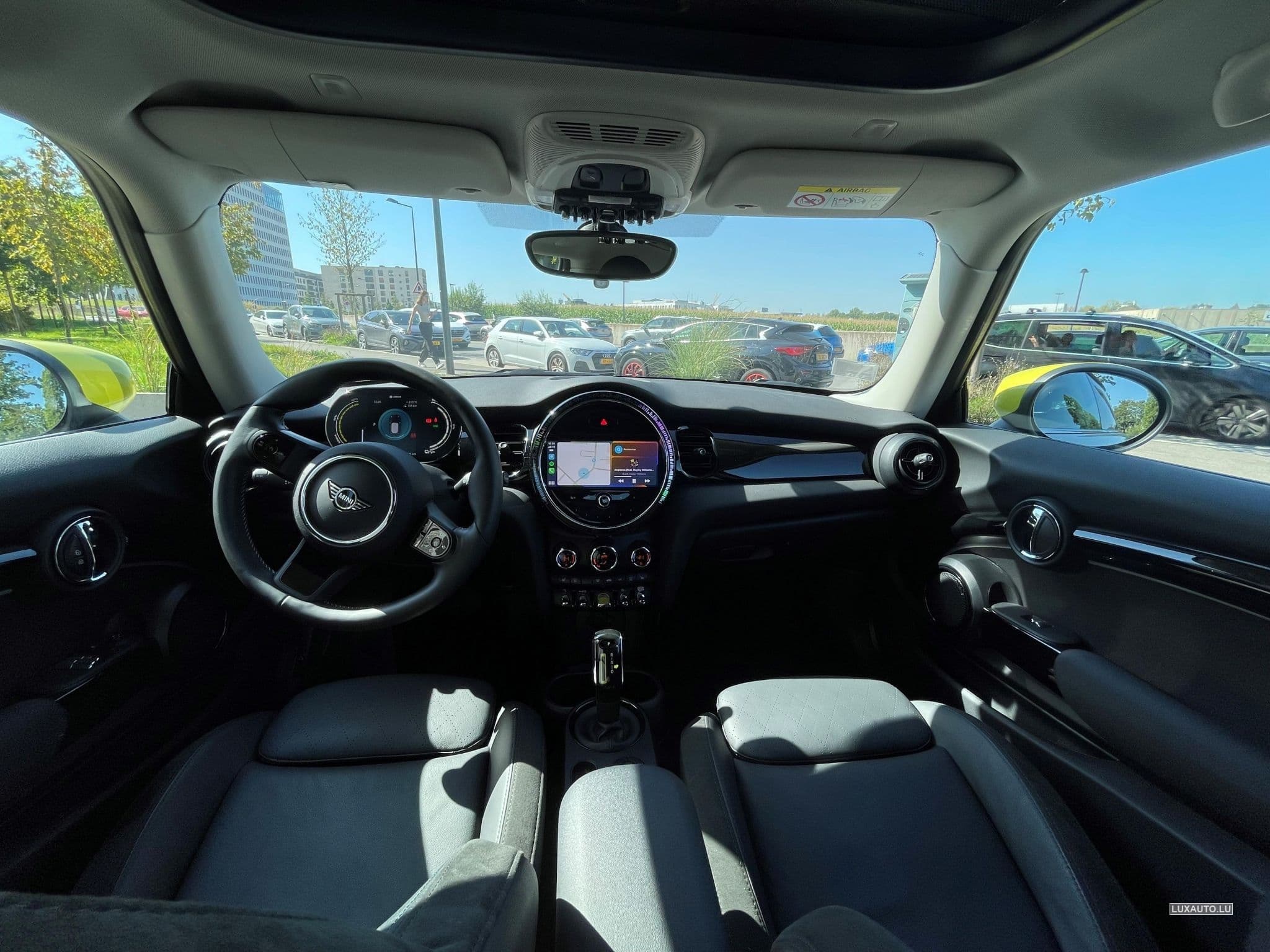 Mini Cooper SE (2021) - Photo 7