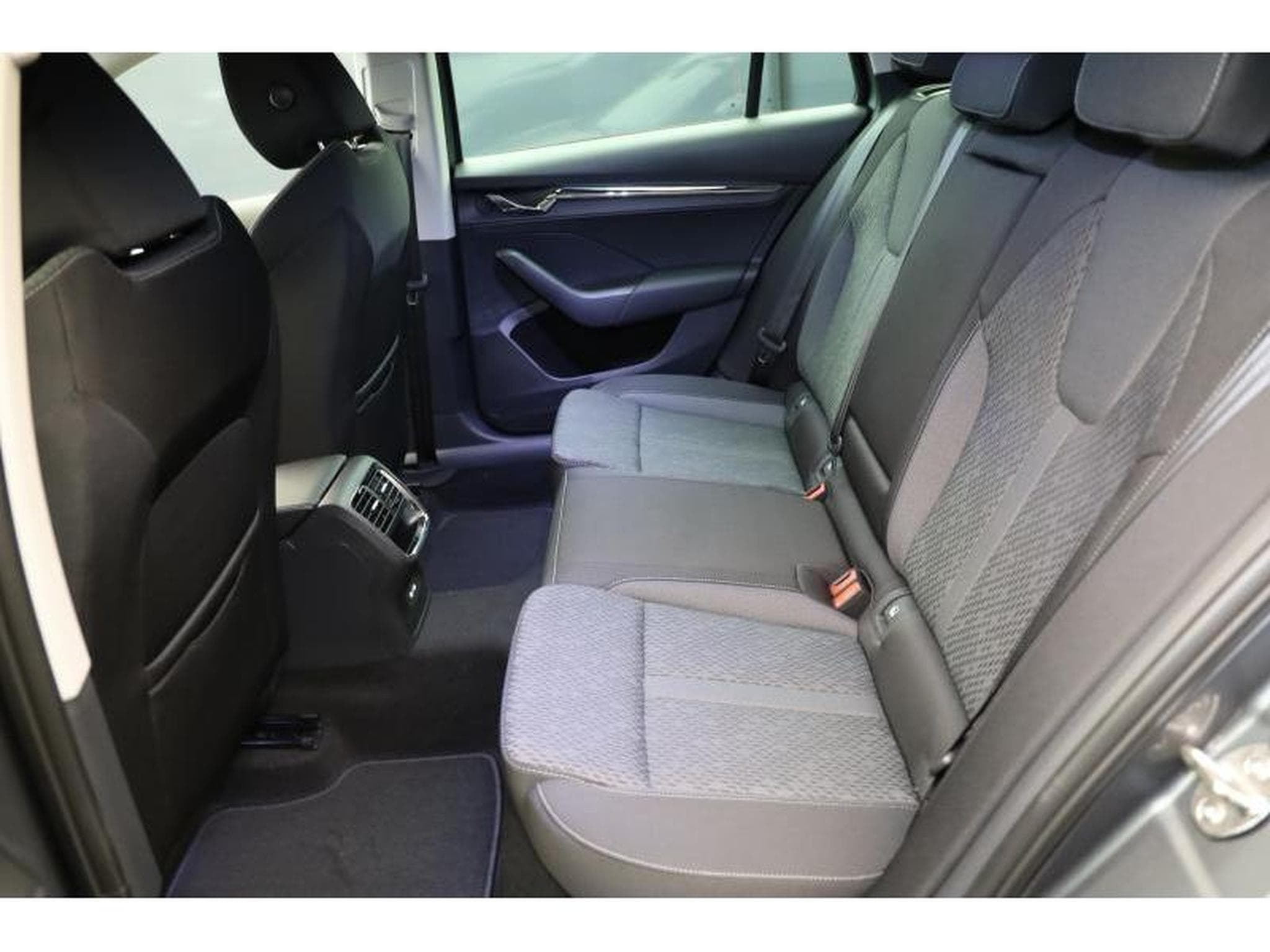 Skoda Octavia Style (2023) - Photo 13