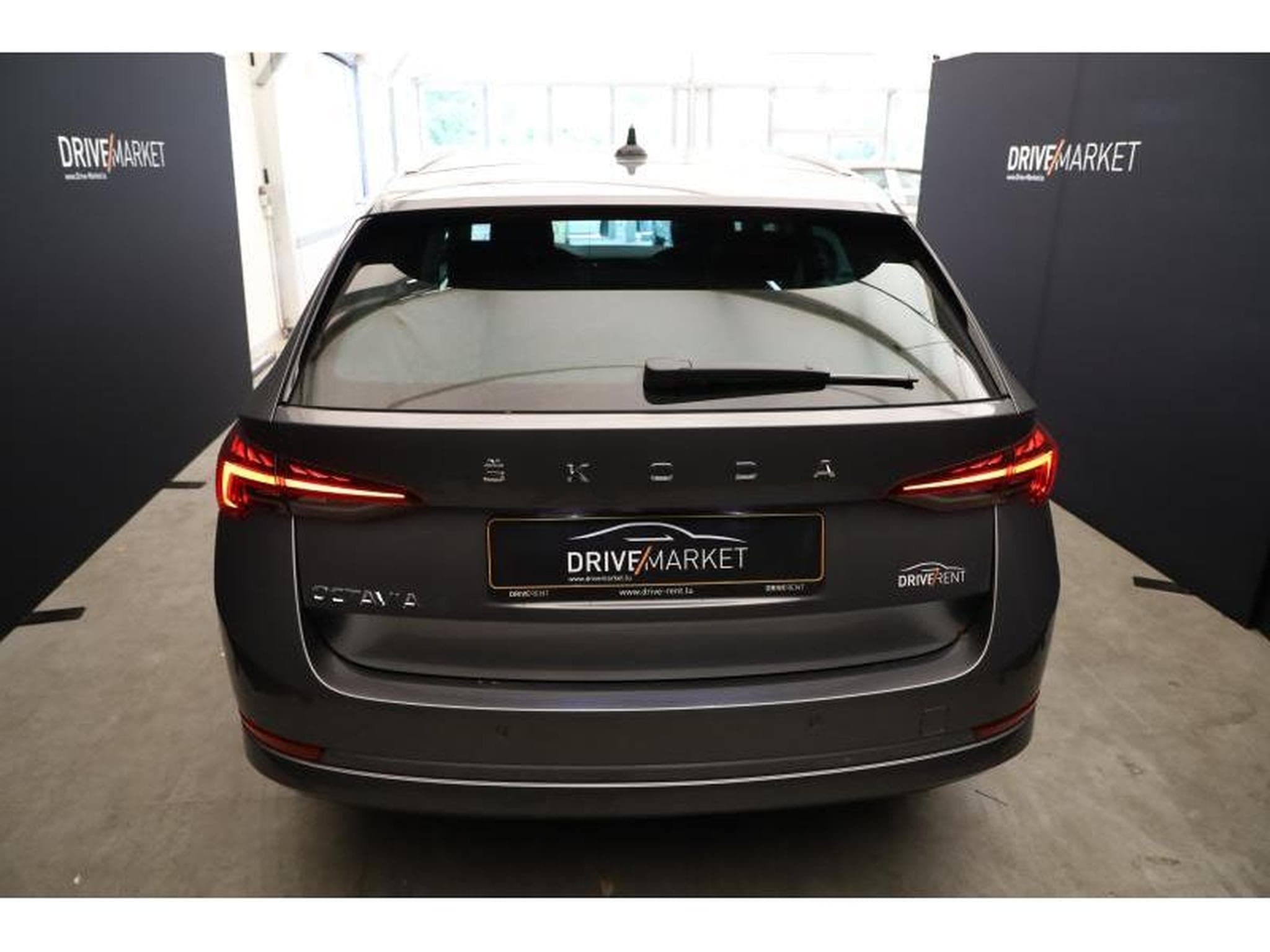 Skoda Octavia Style (2023) - Photo 16