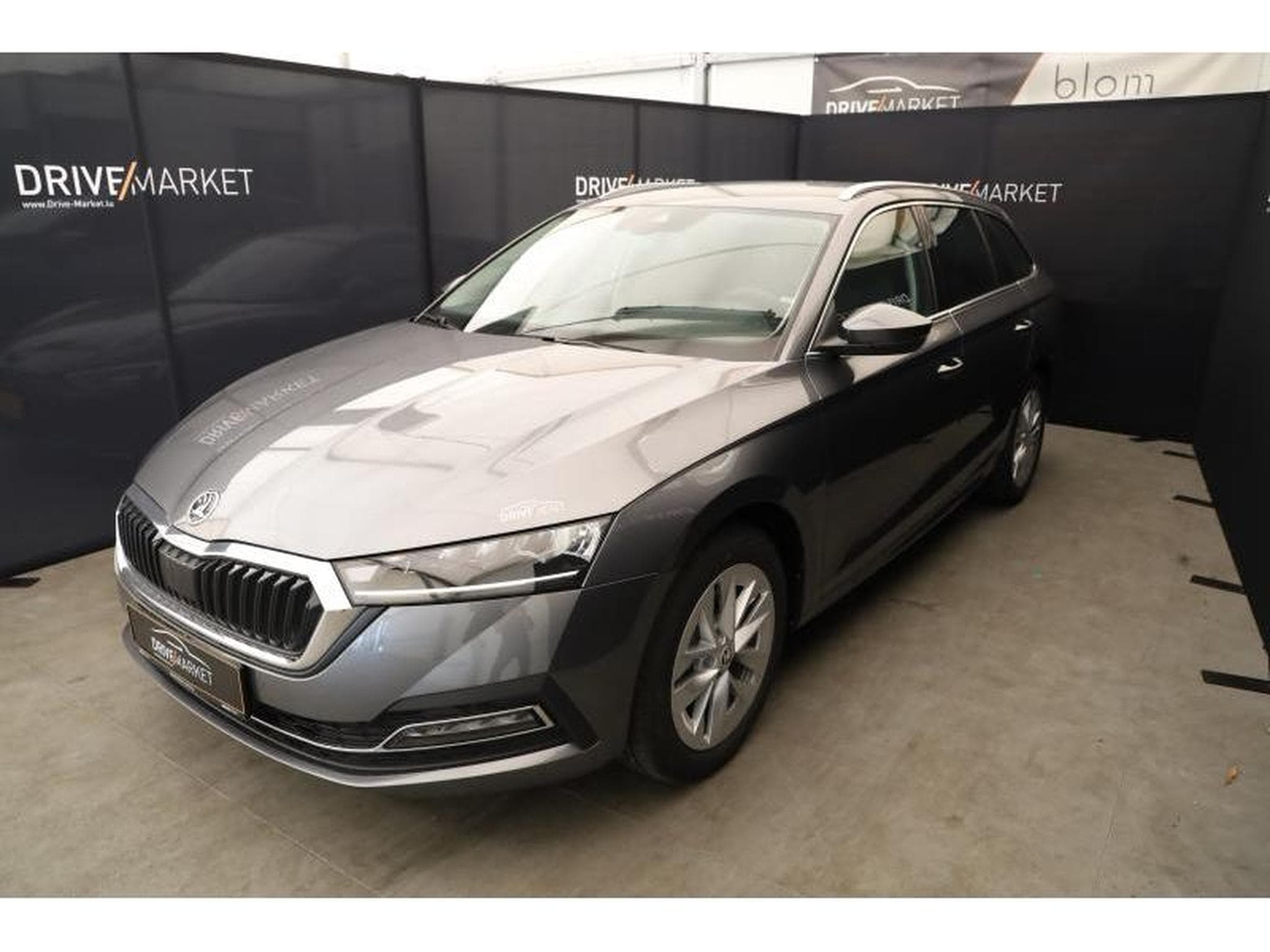 Skoda Octavia Style (2023) - Photo 7