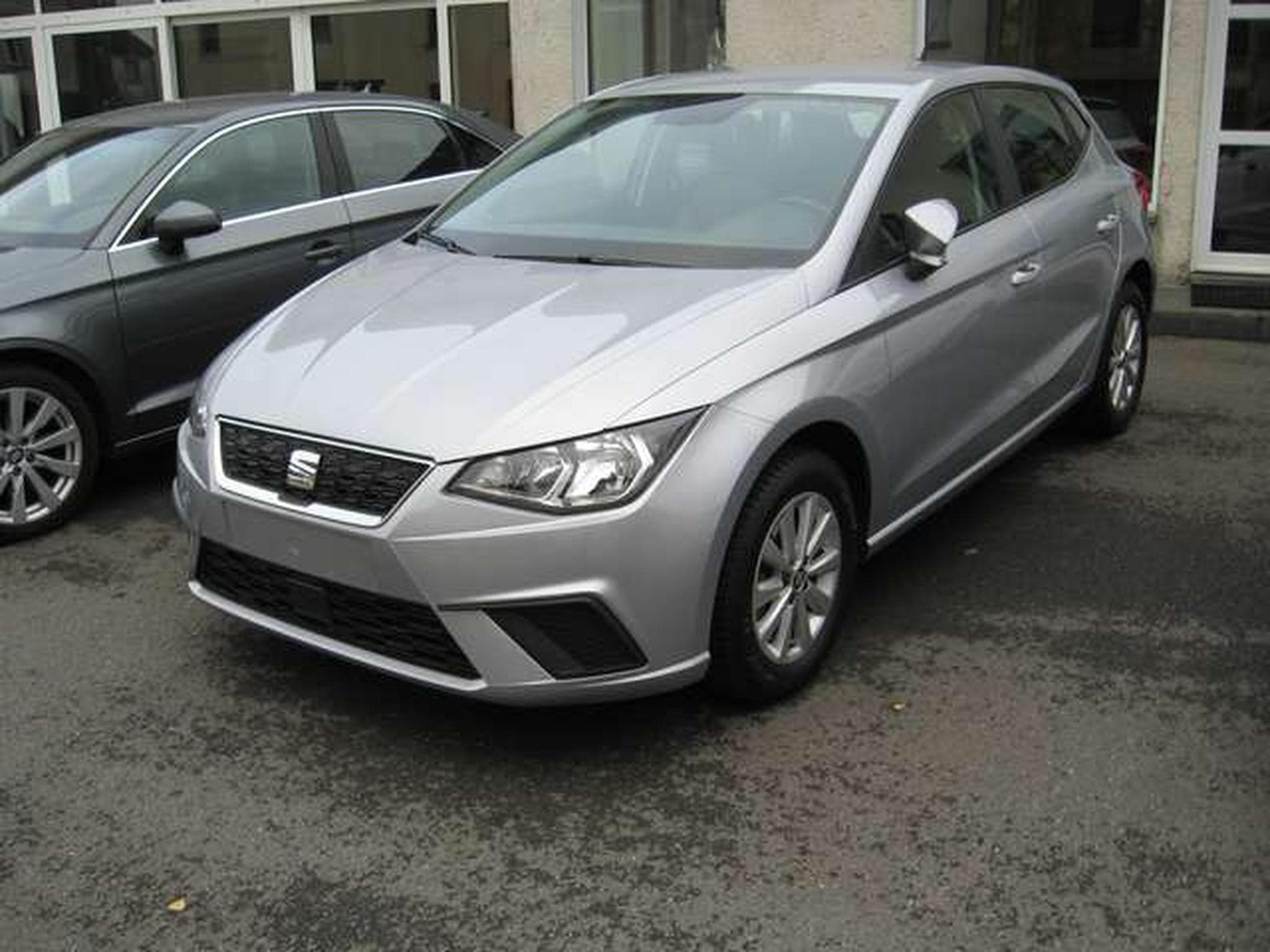 SEAT Ibiza 1.0 TSI Style DSG boîte auto (2020) - Photo 1