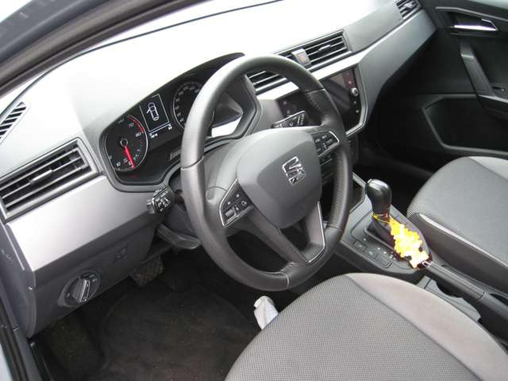 SEAT Ibiza 1.0 TSI Style DSG boîte auto (2020) - Photo 6