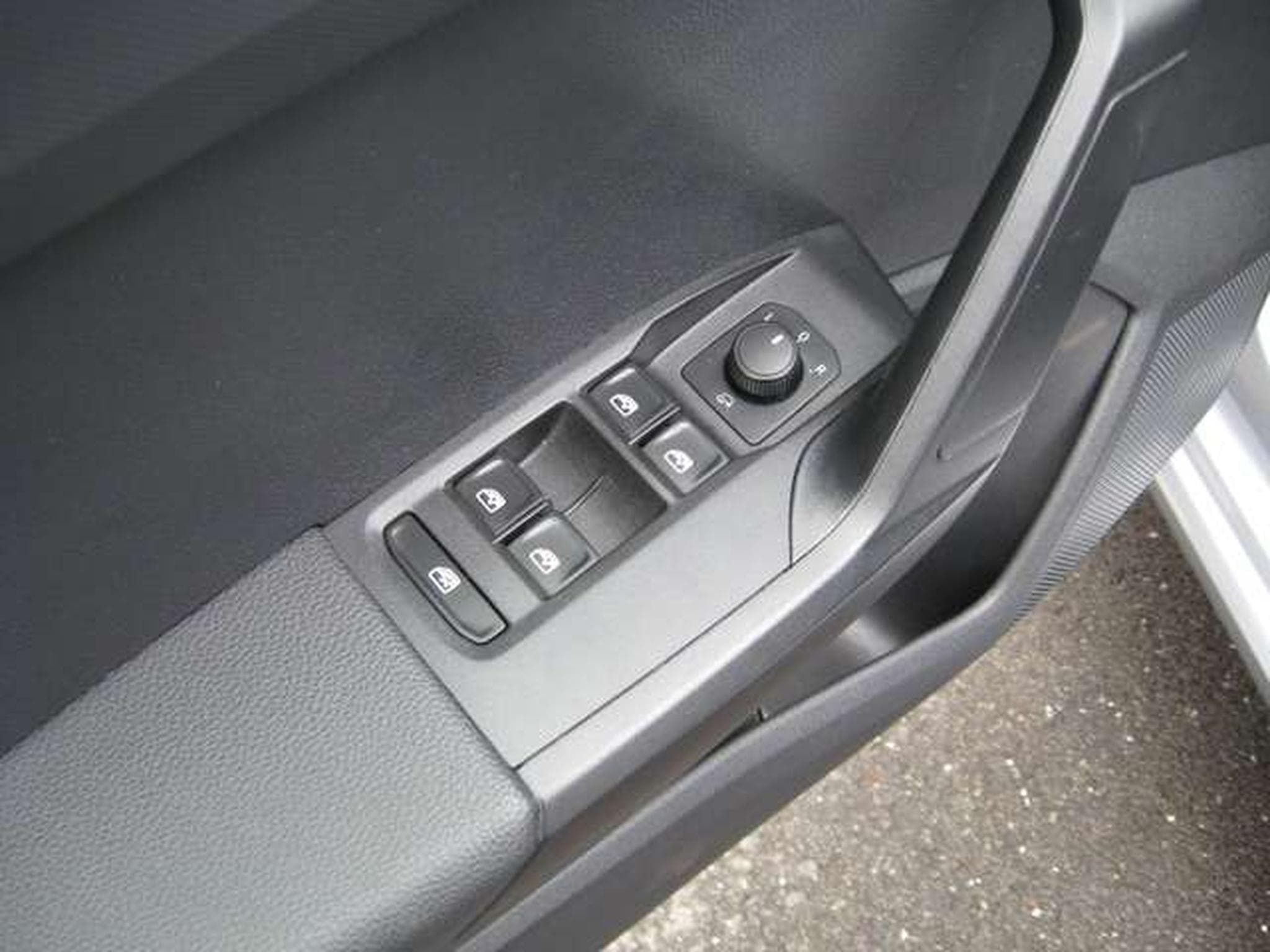 SEAT Ibiza 1.0 TSI Style DSG boîte auto (2020) - Photo 7