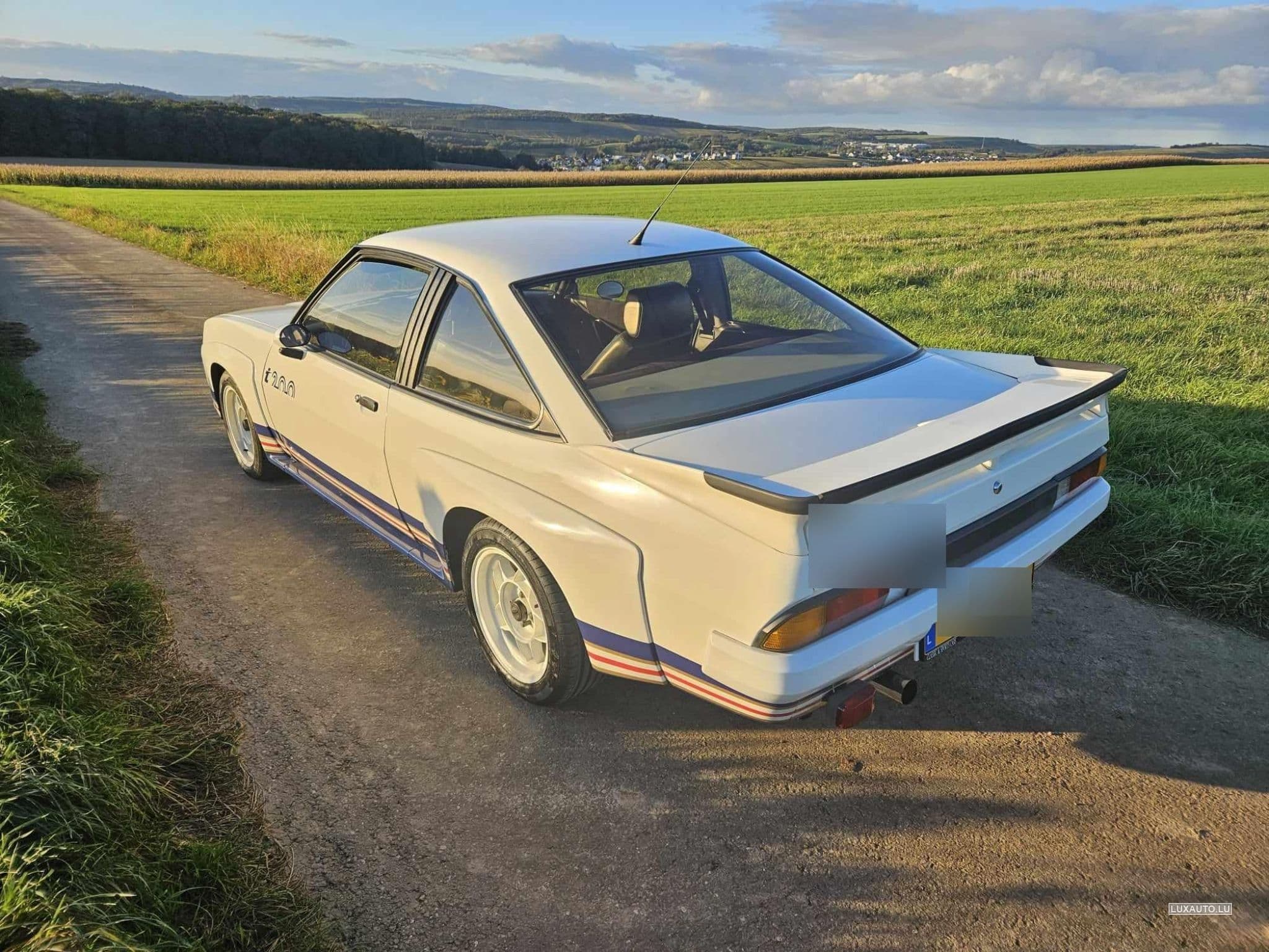 Opel Manta i200 Irmscher (1984) - Photo 2