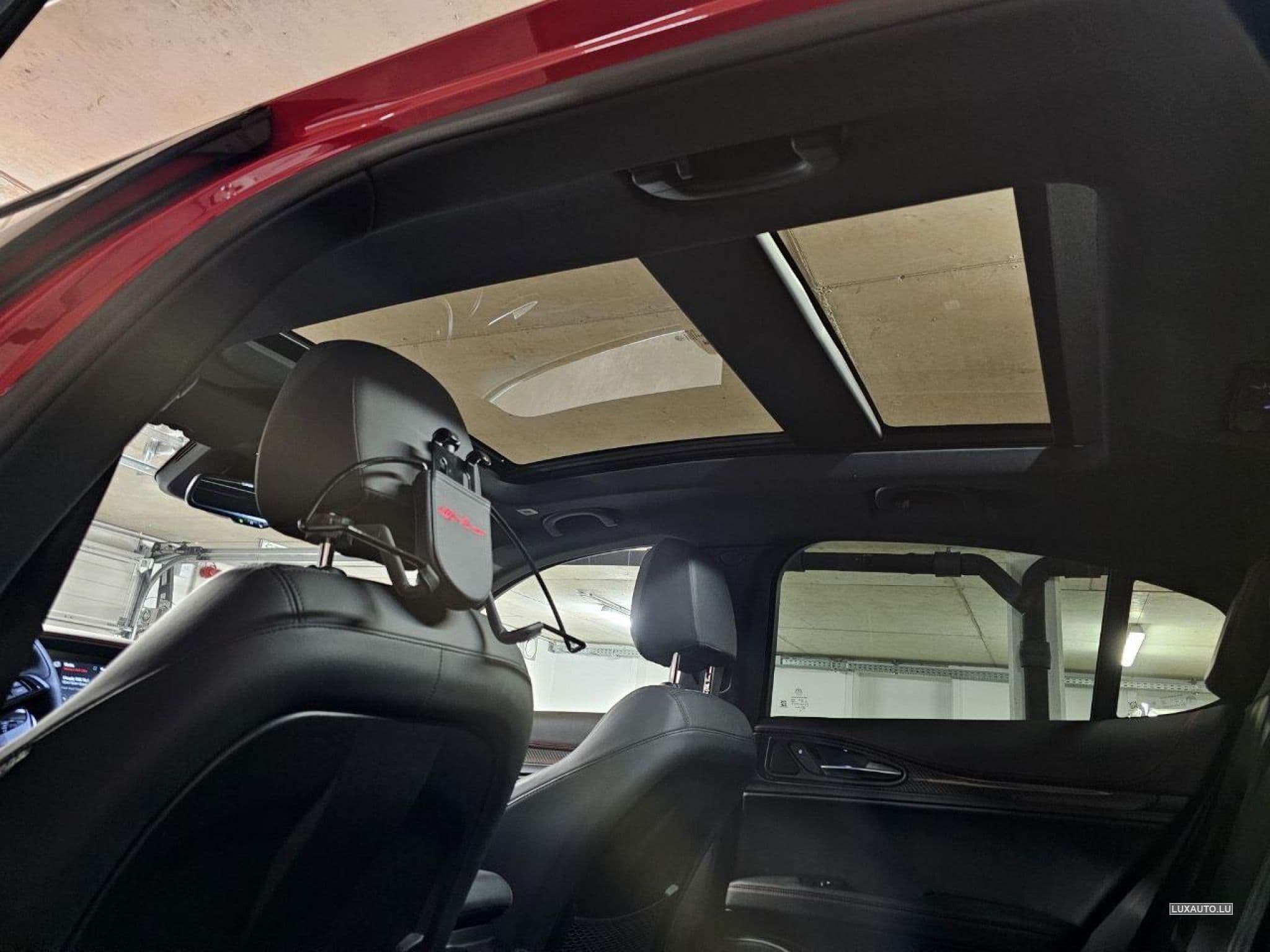 Alfa-Romeo Stelvio Estrema (2022) - Photo 14