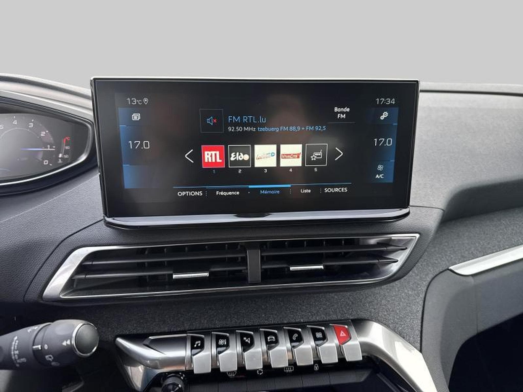 Peugeot 3008 Allure Pack (2022) - Photo 18