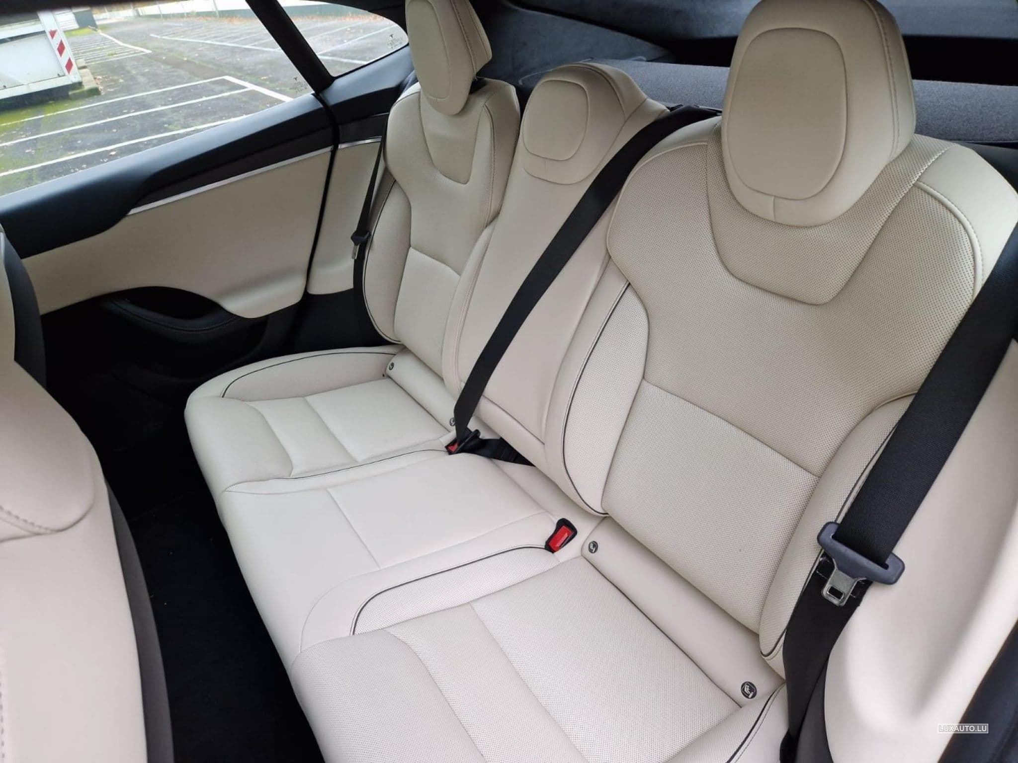 Tesla Model S Plaid (2023) - Foto 6