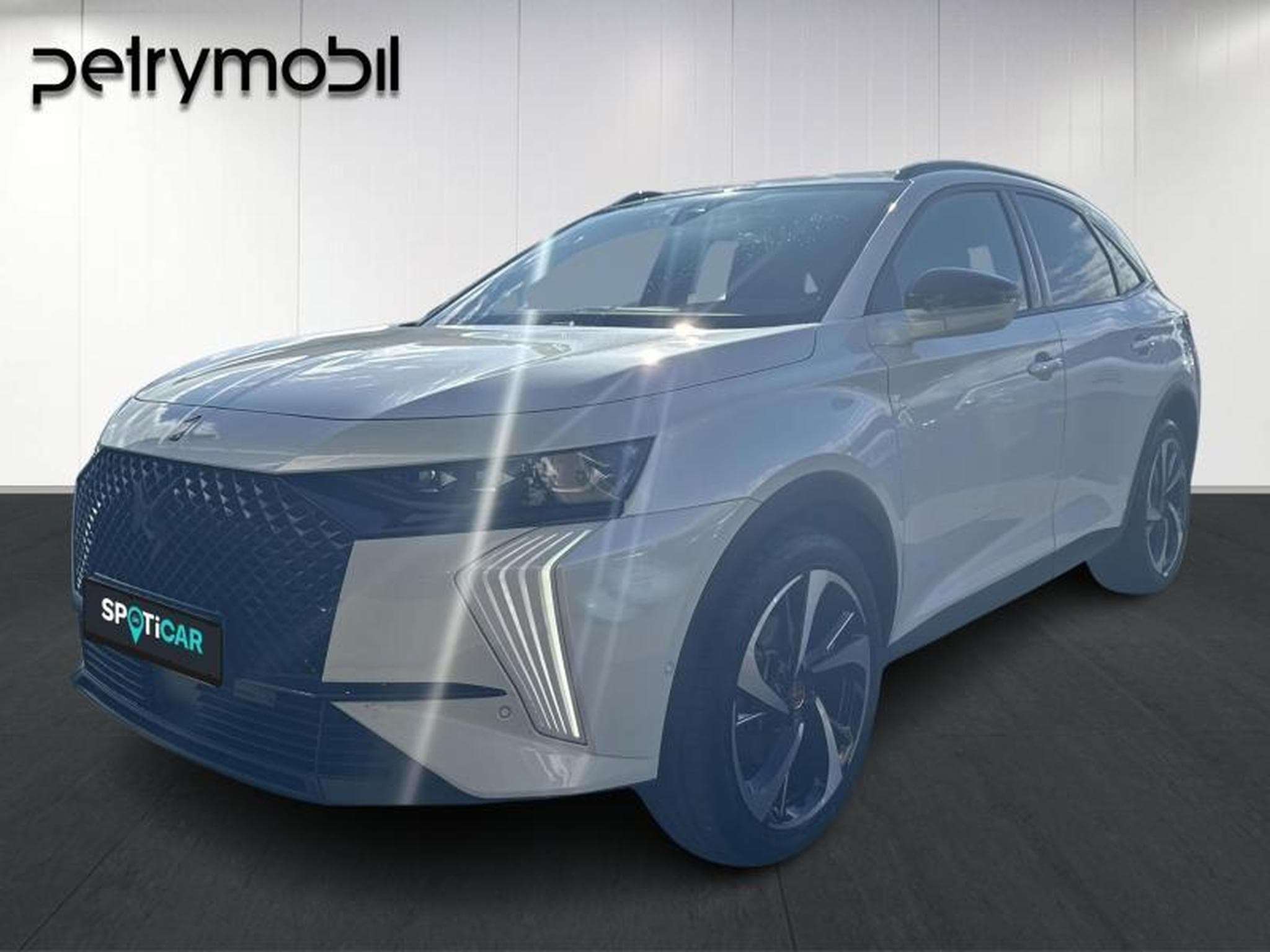 DS Automobiles DS7 E-Tense 300 Performance Line + (2023) - Photo 1