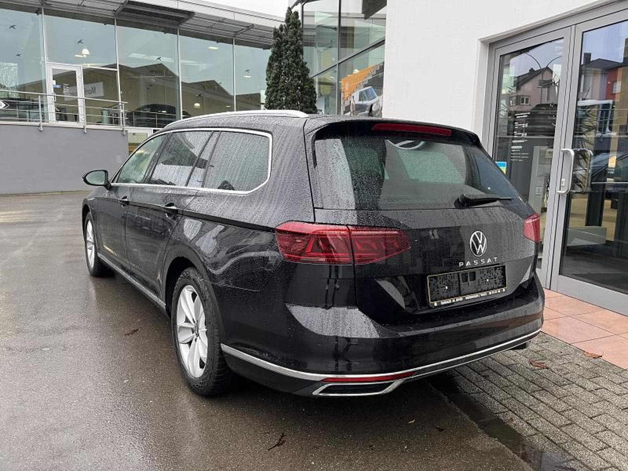 VW Passat Elegance (2023) - Photo 7