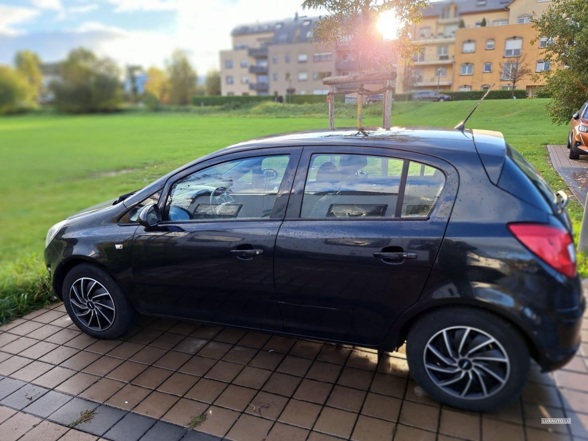 Opel Corsa D (2014) - Photo 3