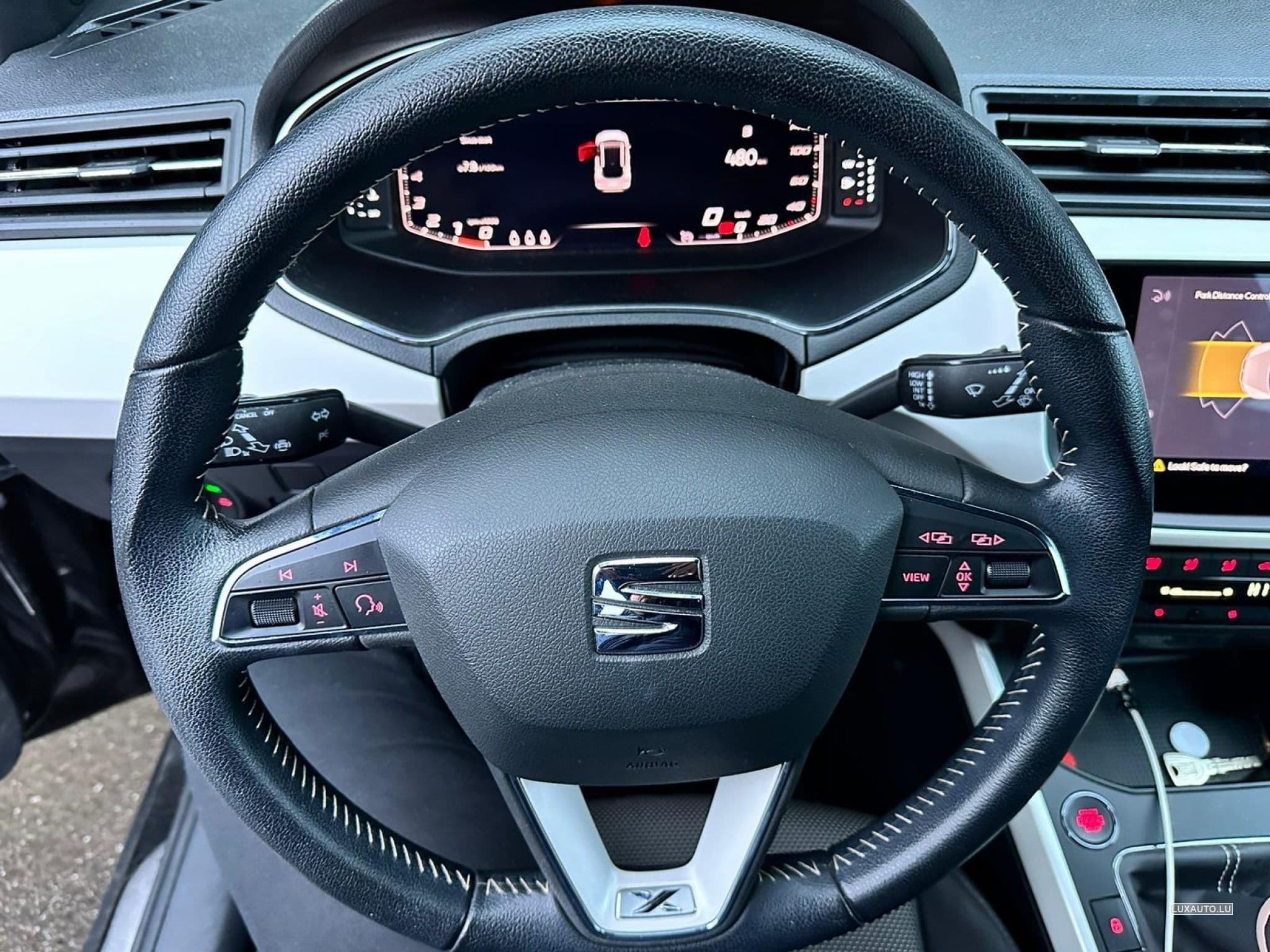 Seat Arona (2021) - Photo 4