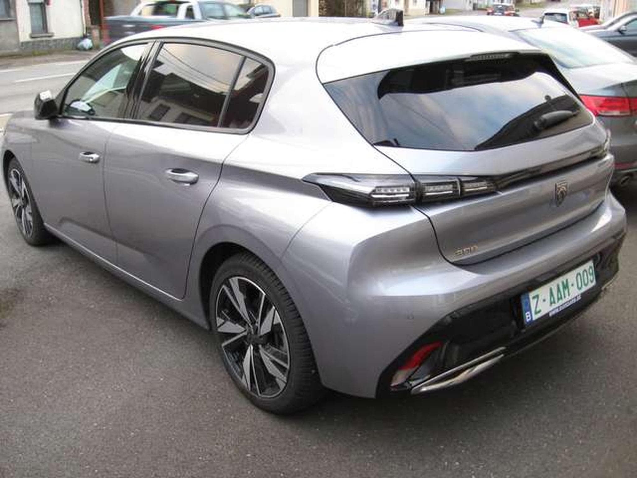 Peugeot 308 1.5 BlueHDi Allure Pack S (2022) - Foto 3