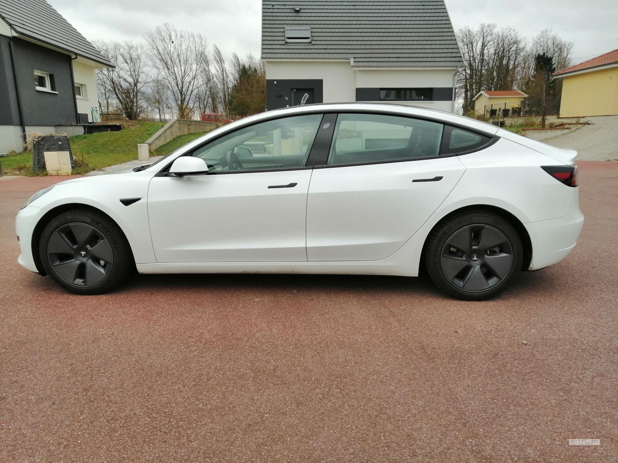 Tesla Model 3 Model 3 Sr+ version 2022 (2022) - Photo 5