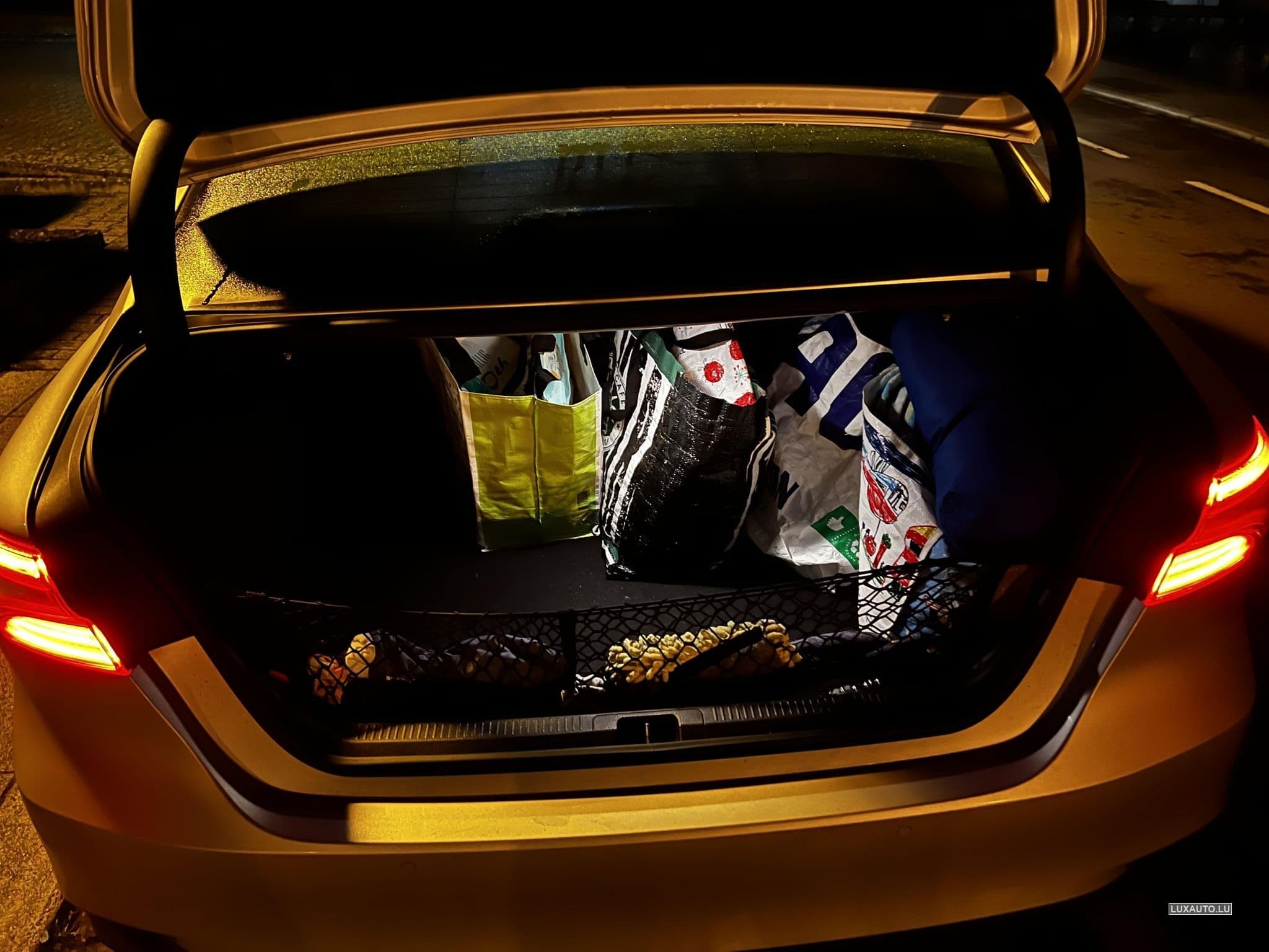 Toyota Camry 2.5 Hybrid e-CVT Premium (FSSQ3CL00) (2019) - Photo 13