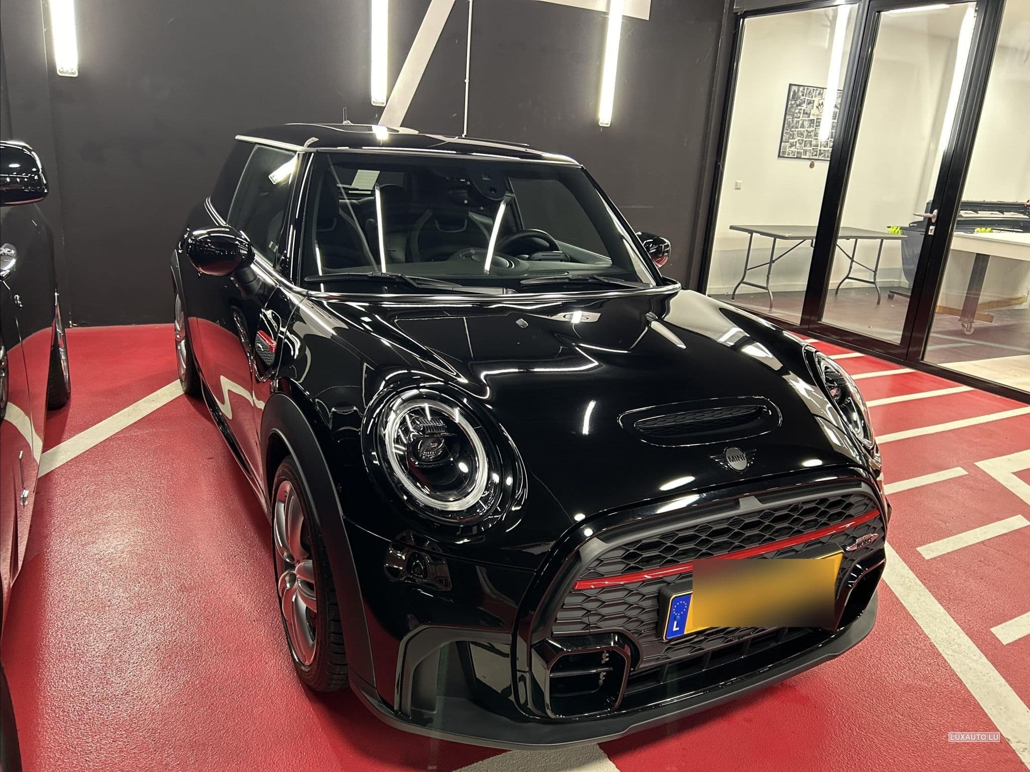 Mini Cooper John Cooper Works (2022) - Photo 1