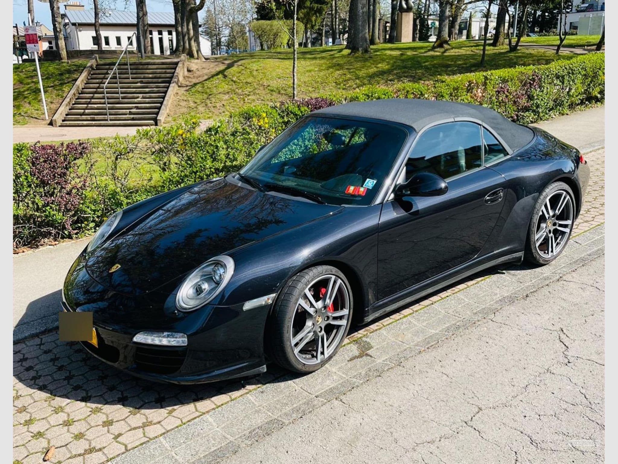 Porsche 911 carrera 4S cabriolet (2011) - Photo 5