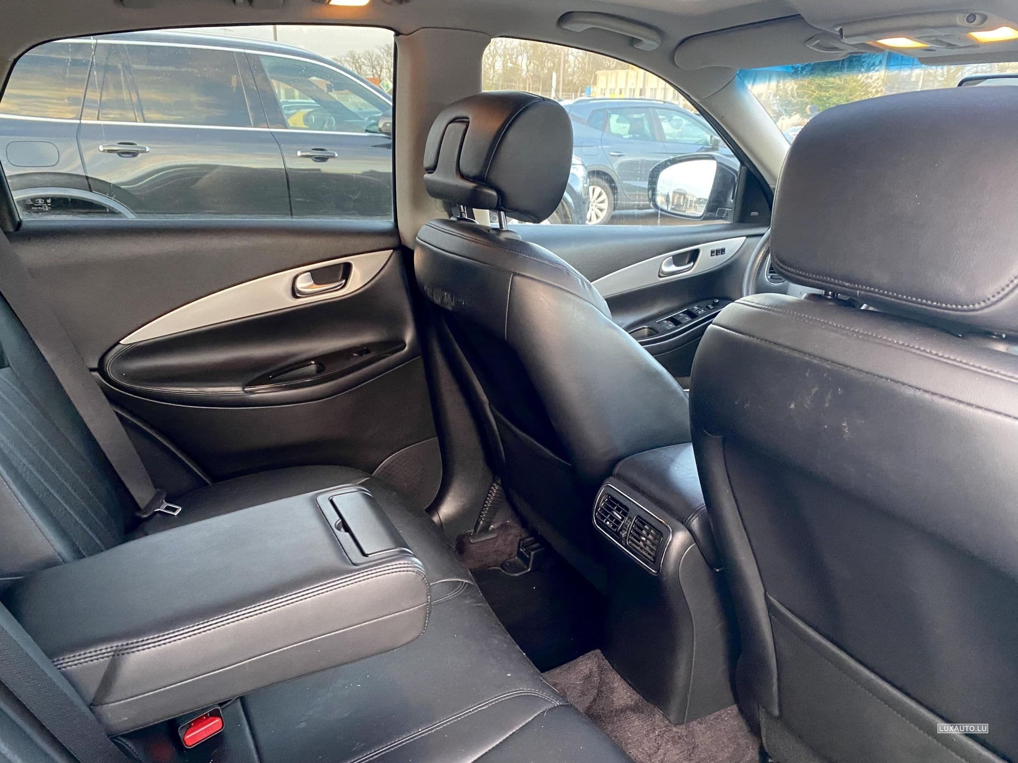 Infiniti QX50 (2015) - Photo 13