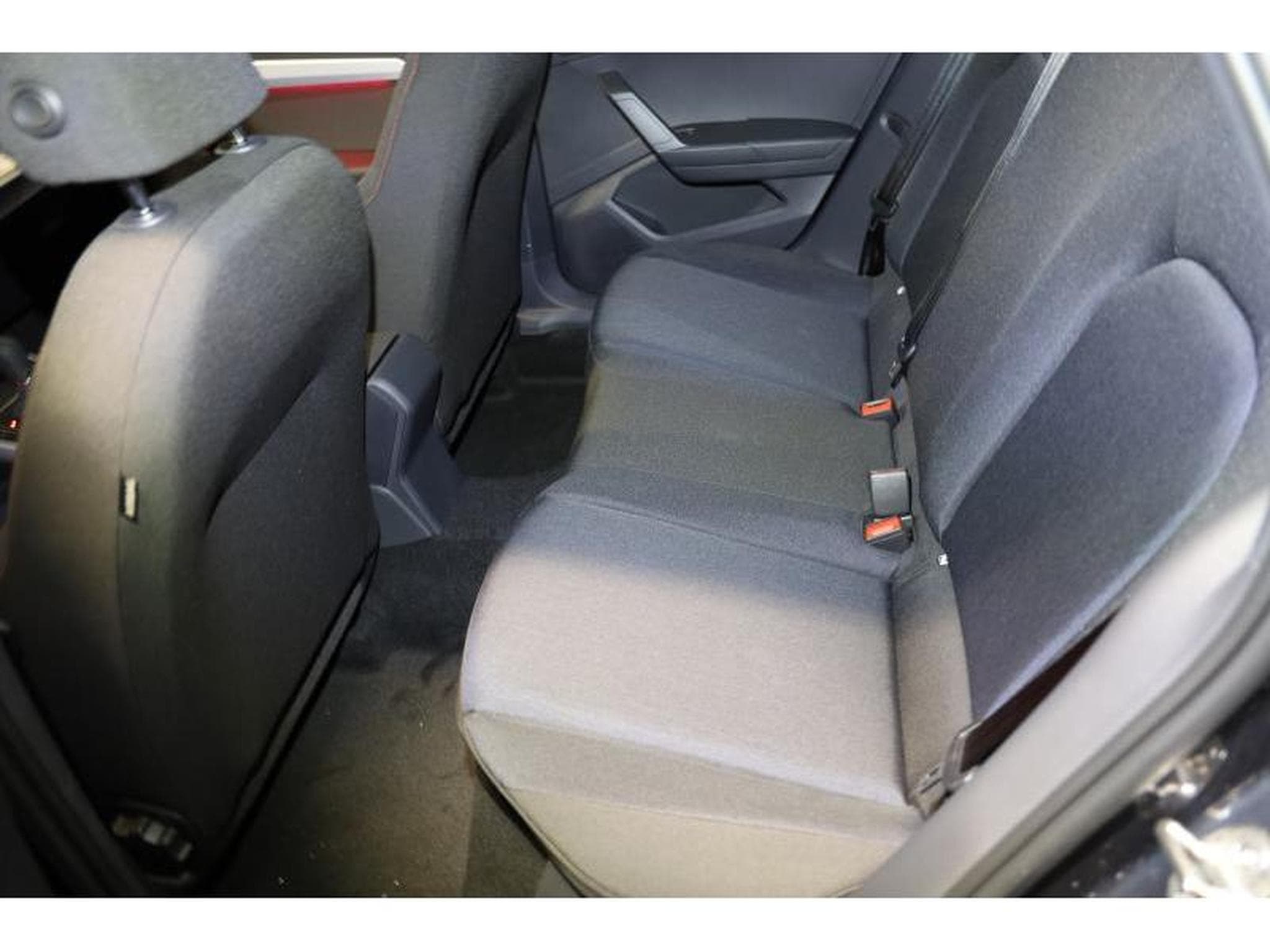 Seat Arona FR (2023) - Photo 14