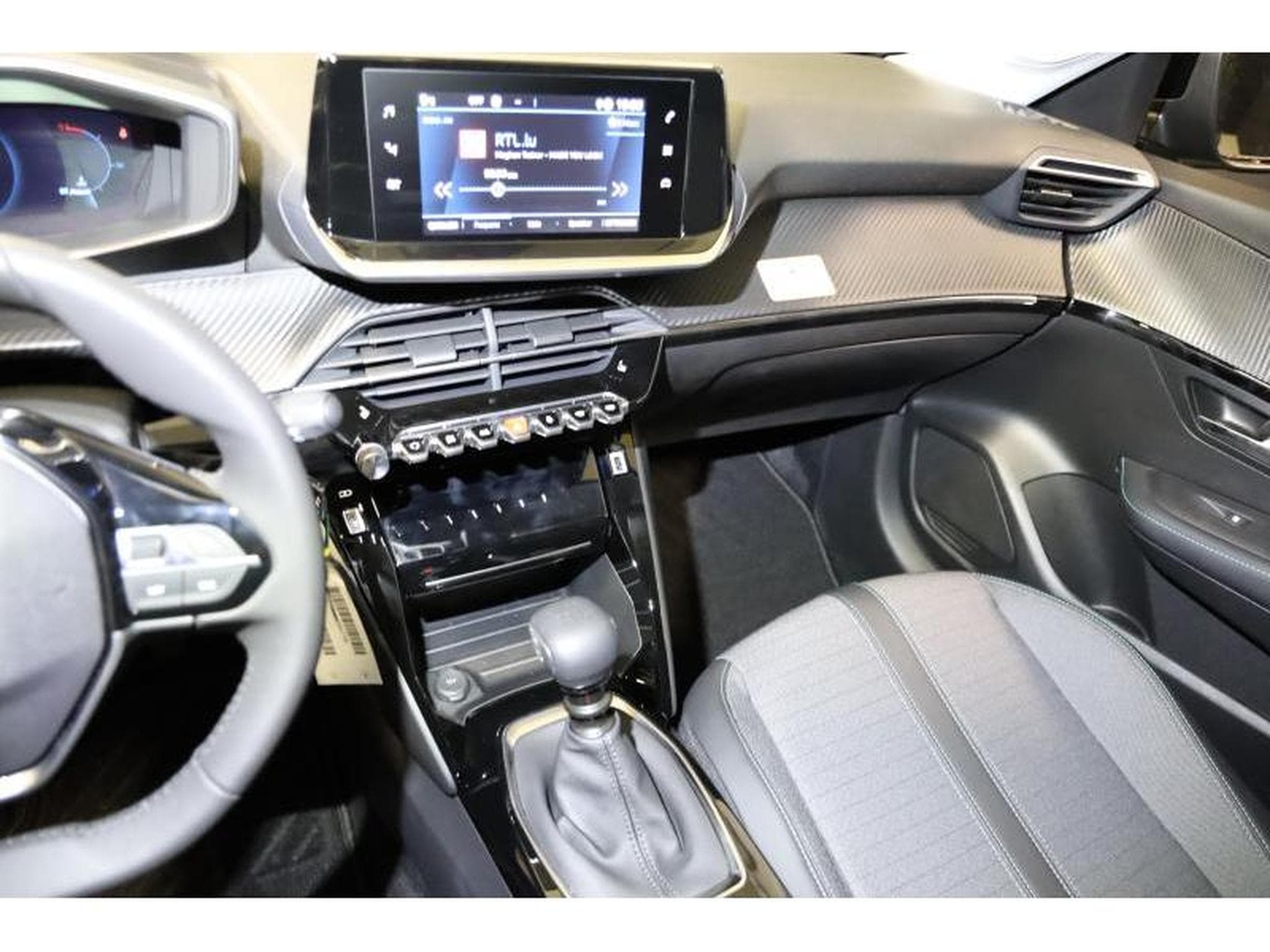 Peugeot 208 II Allure Pack (2023) - Foto 13