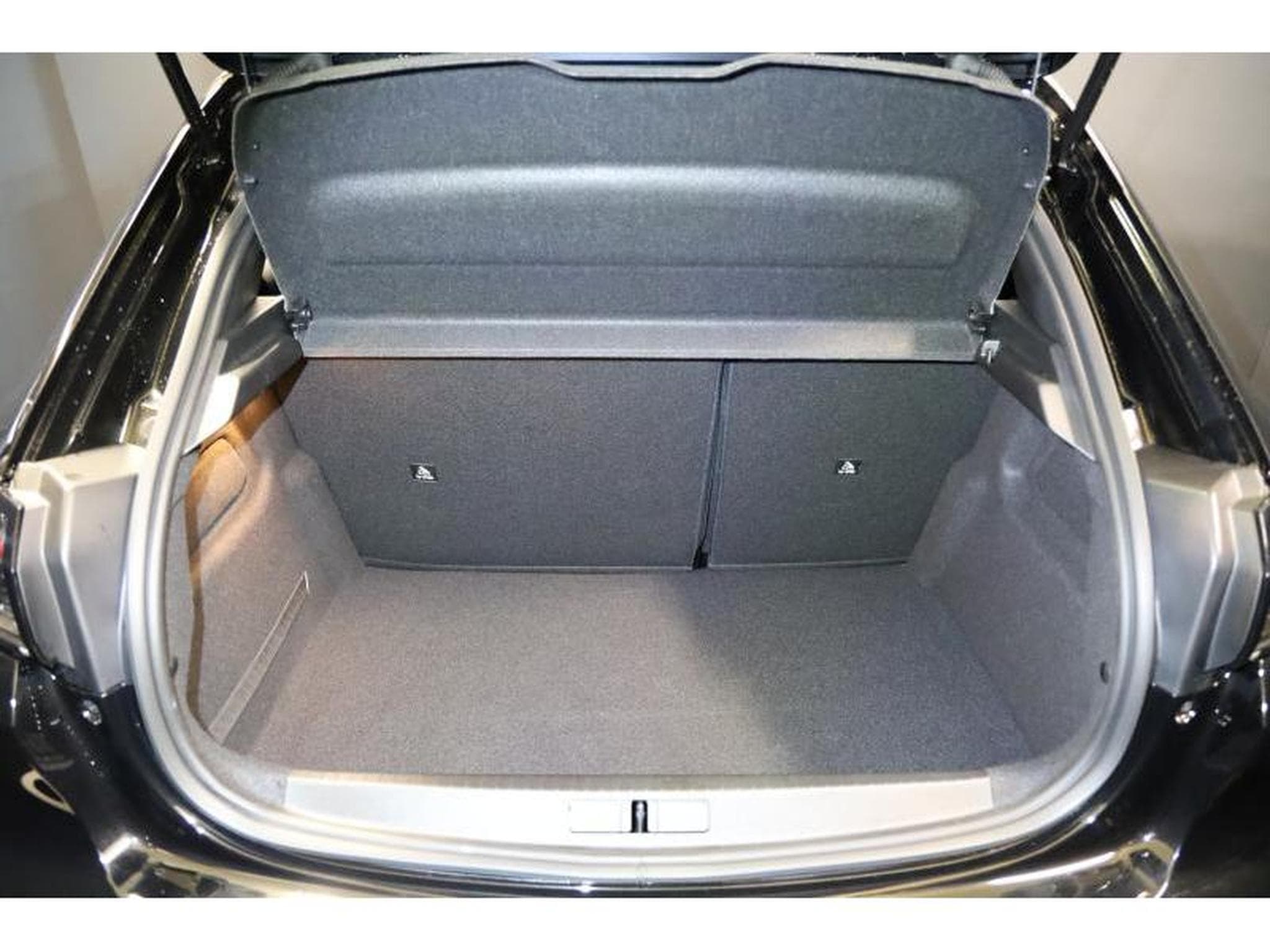 Peugeot 208 II Allure Pack (2023) - Foto 6