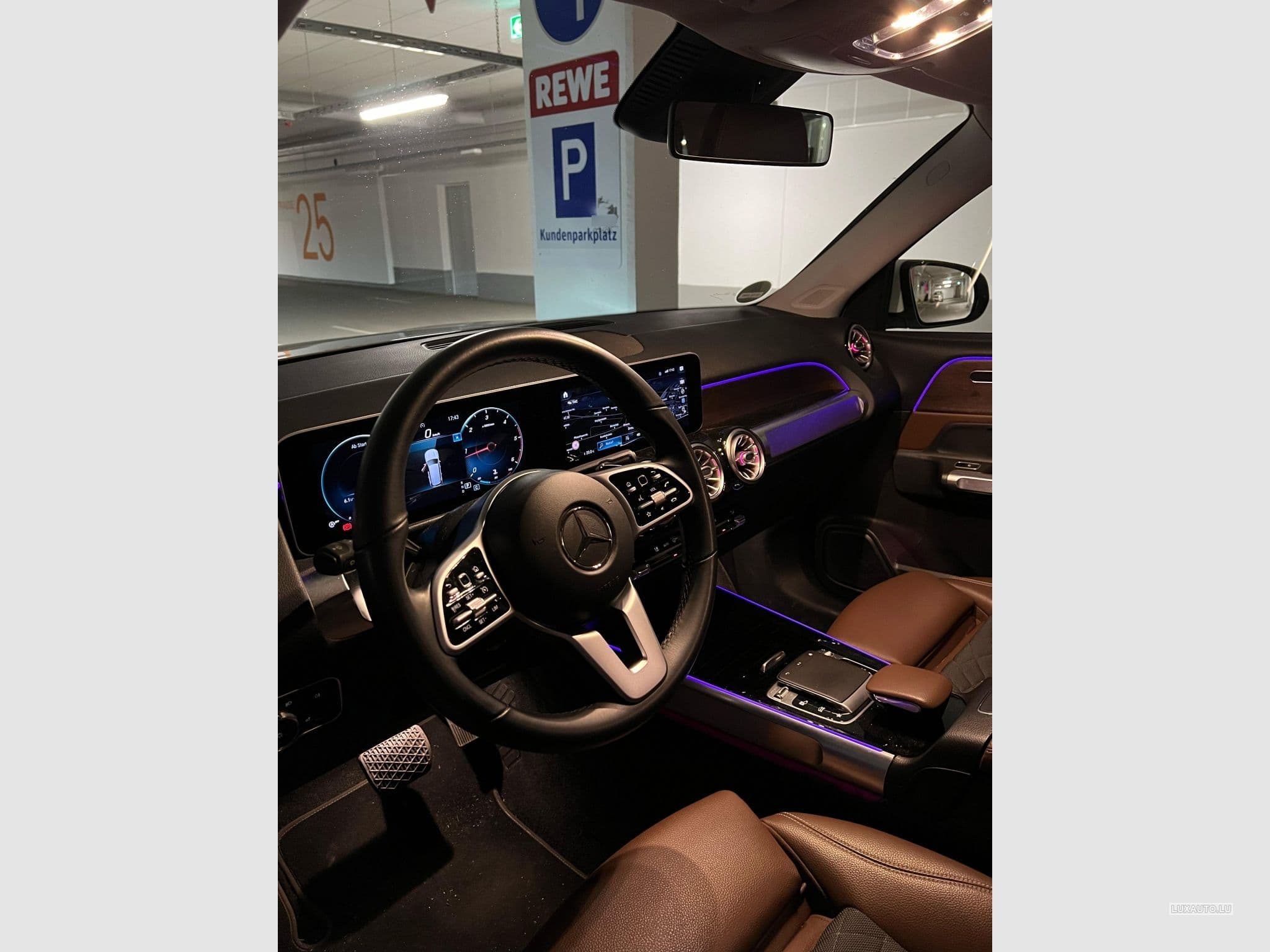 Mercedes GLB 200 (2020) - Photo 13