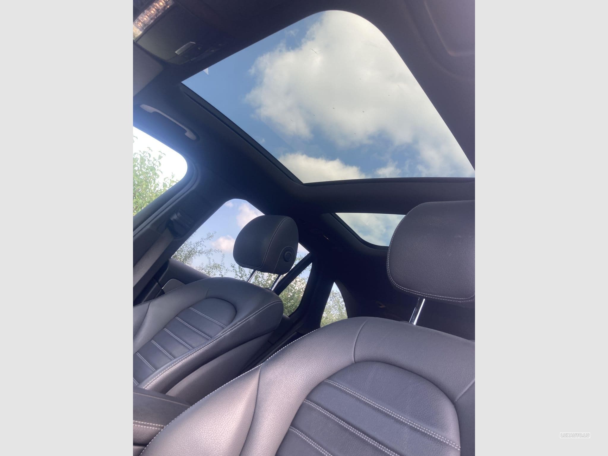 Mercedes GLC 250 (2018) - Photo 11