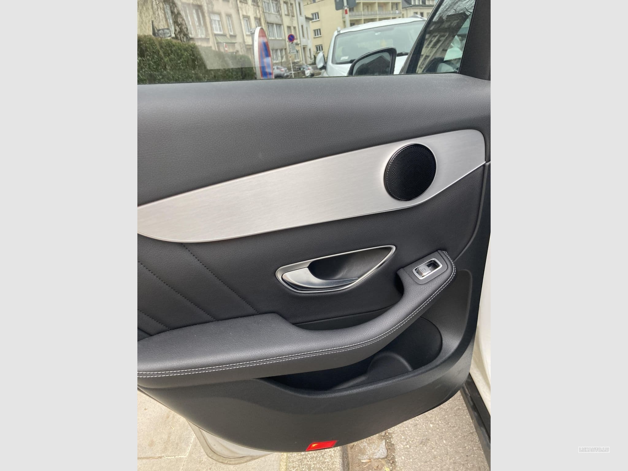 Mercedes GLC 250 (2018) - Photo 3