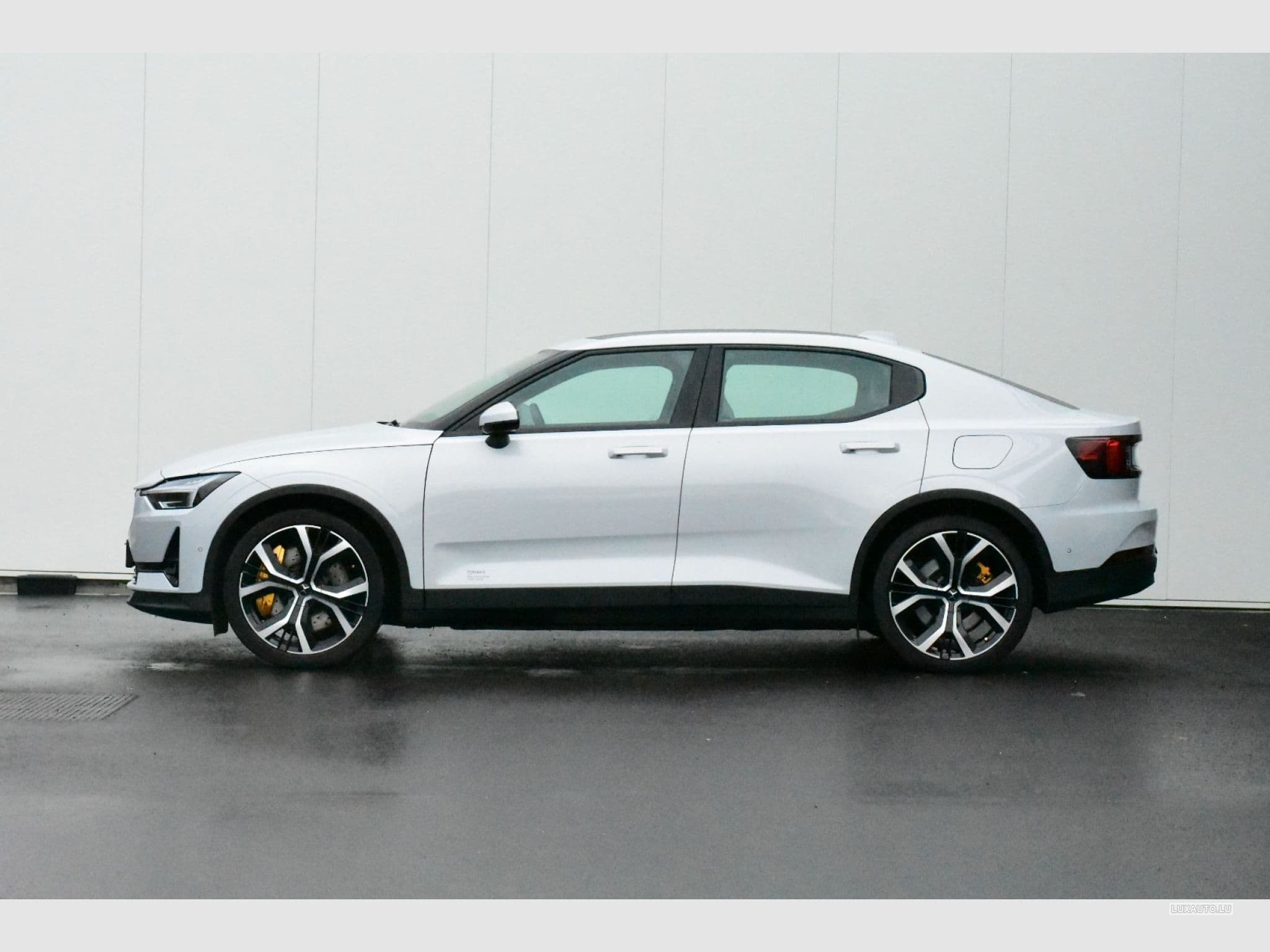 Polestar 2 MY22 | Long range Performance (2021) - Photo 2