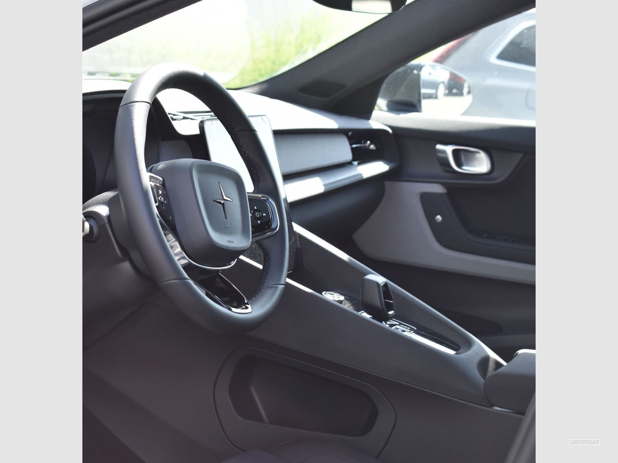 Polestar 2 MY22 | Long range Performance (2021) - Photo 4