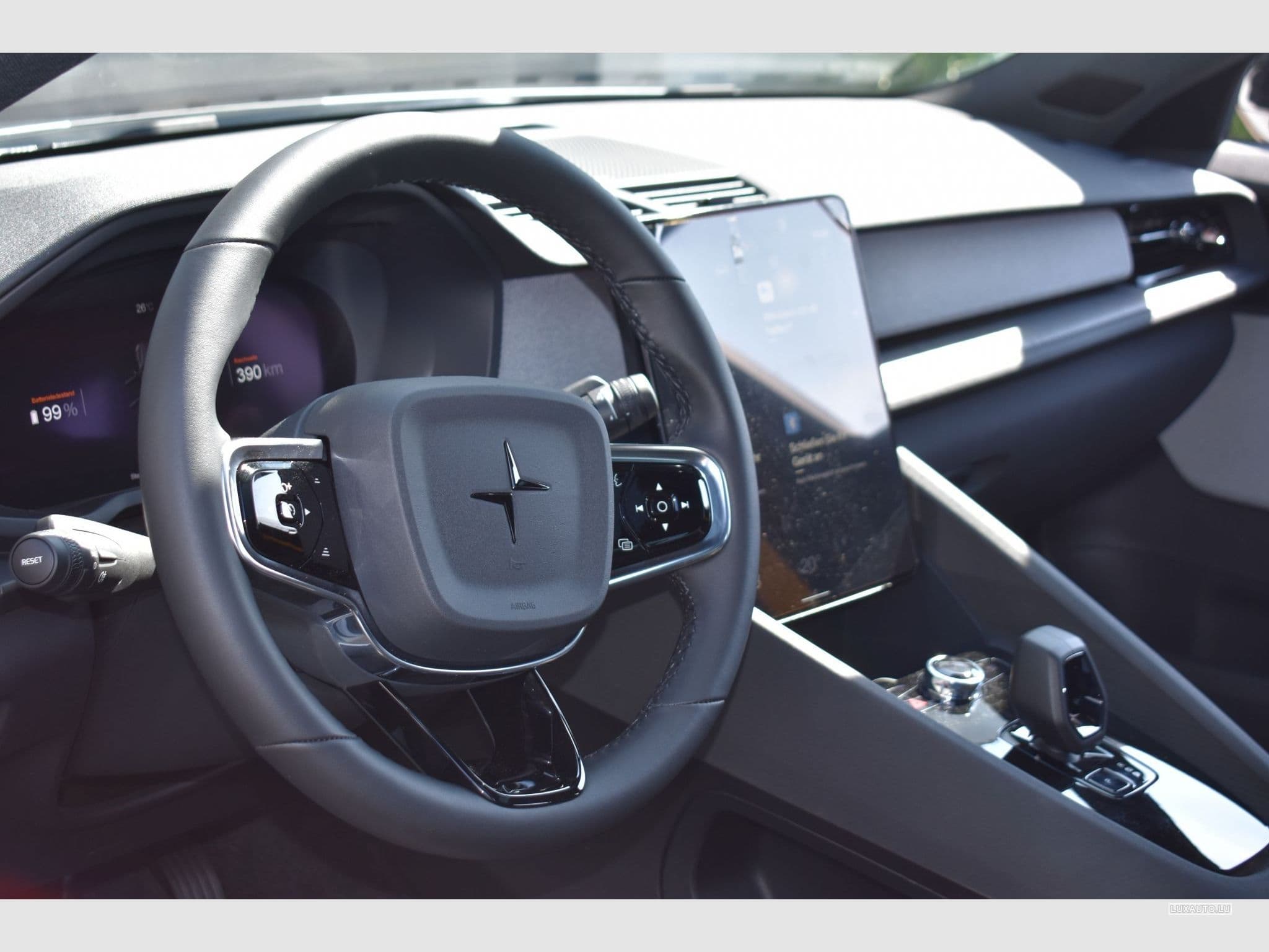 Polestar 2 MY22 | Long range Performance (2021) - Photo 8