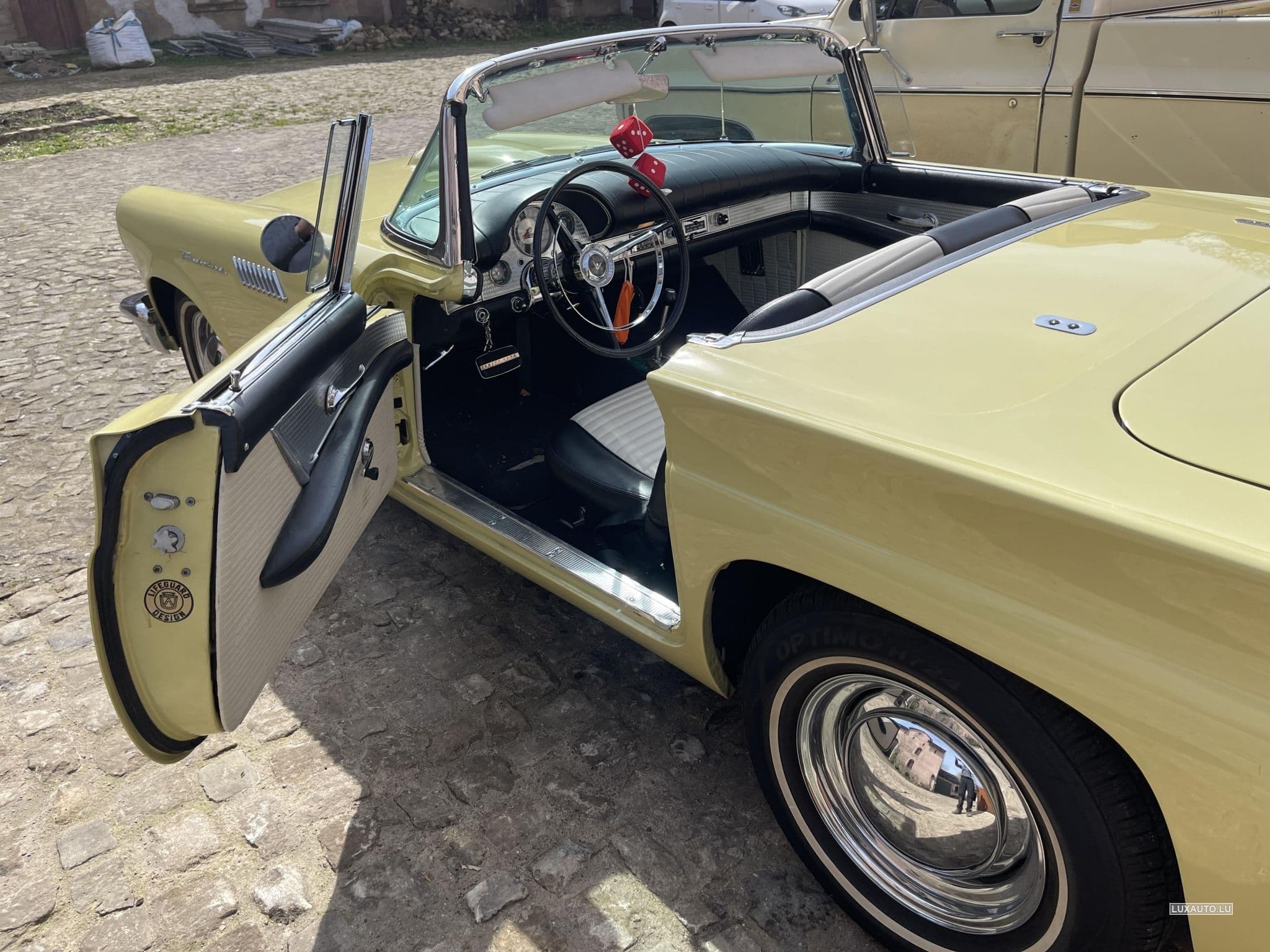 Ford Thunderbird V8 convertible (1970) - Photo 1