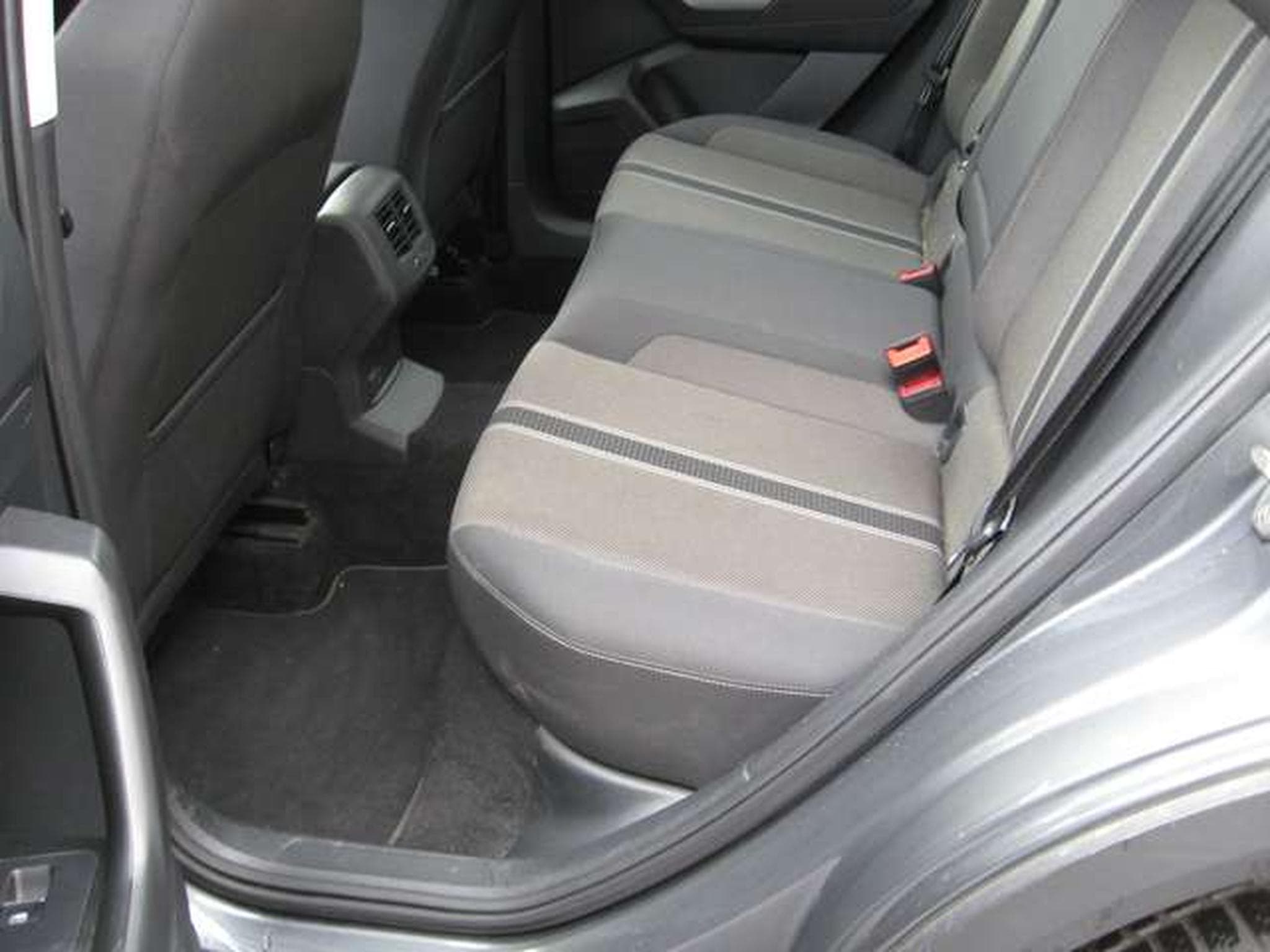 VW T-Roc 1.0 TSI Style (2019) - Foto 10