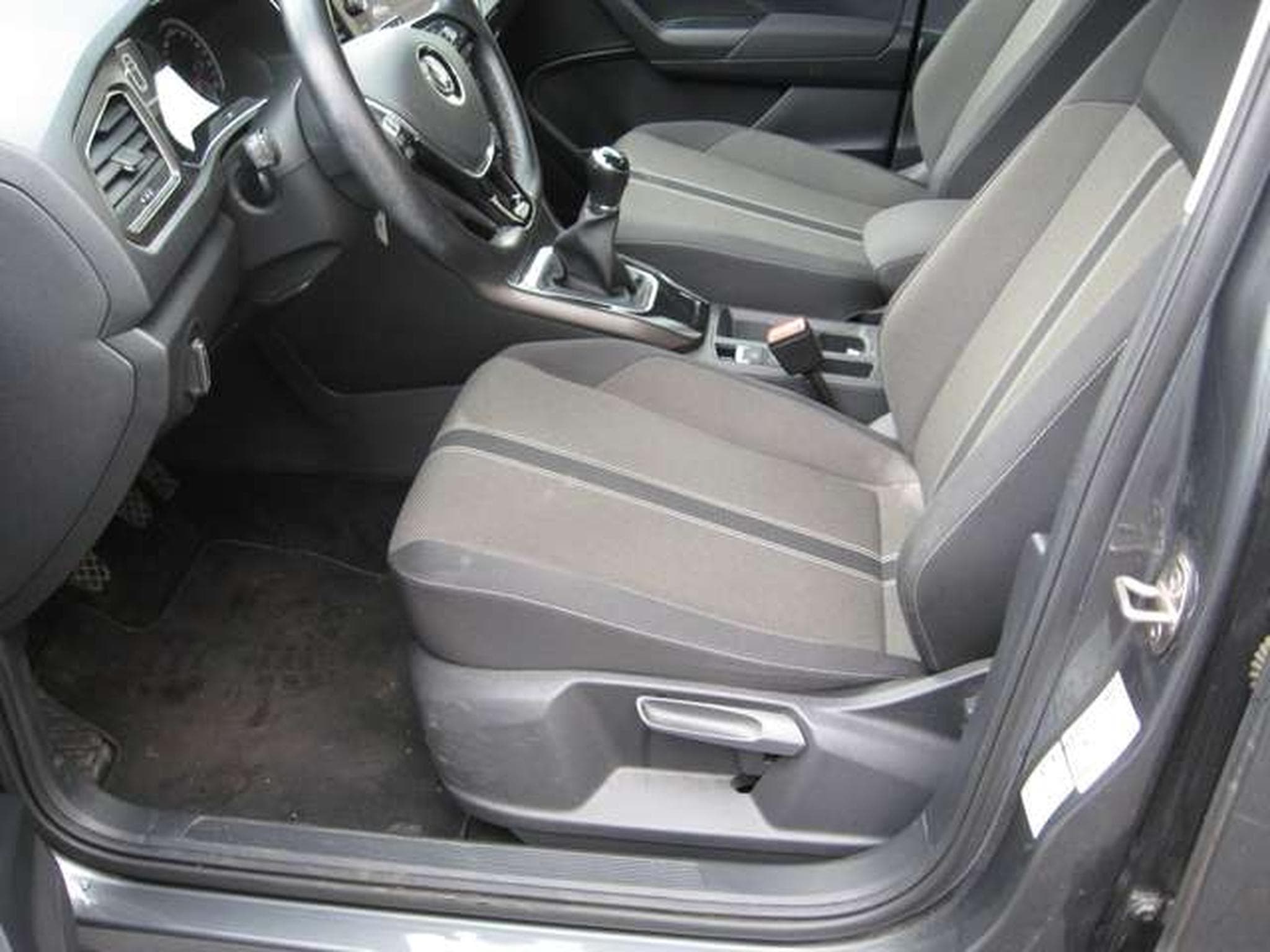 VW T-Roc 1.0 TSI Style (2019) - Foto 8