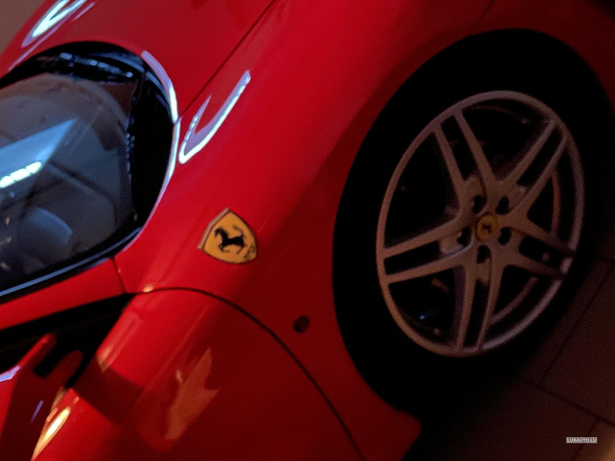 Ferrari F430 Carbon National Carnet Ferrari (2006) - Photo 2