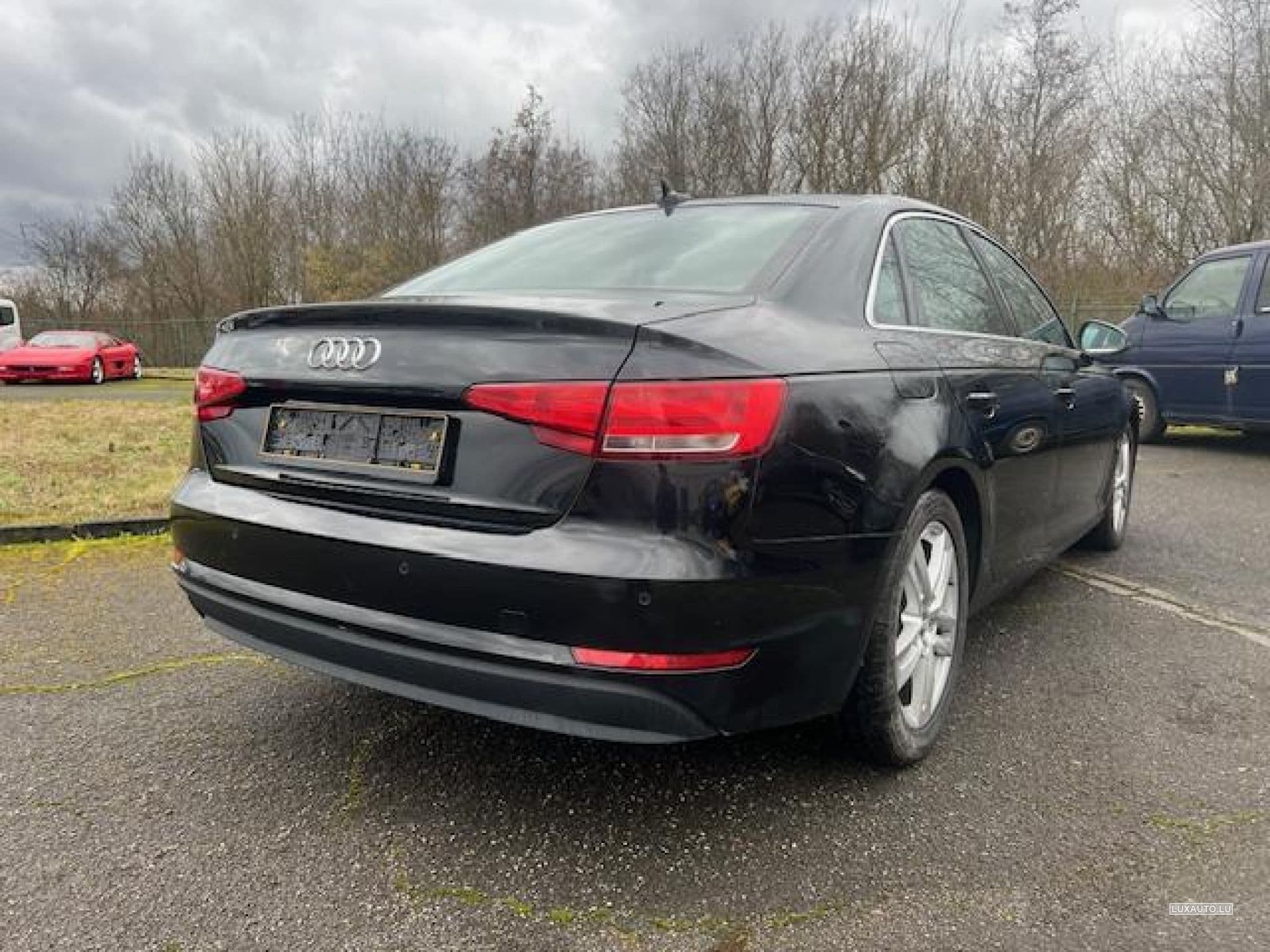 Audi A4 S-LINE (2017) - Photo 3