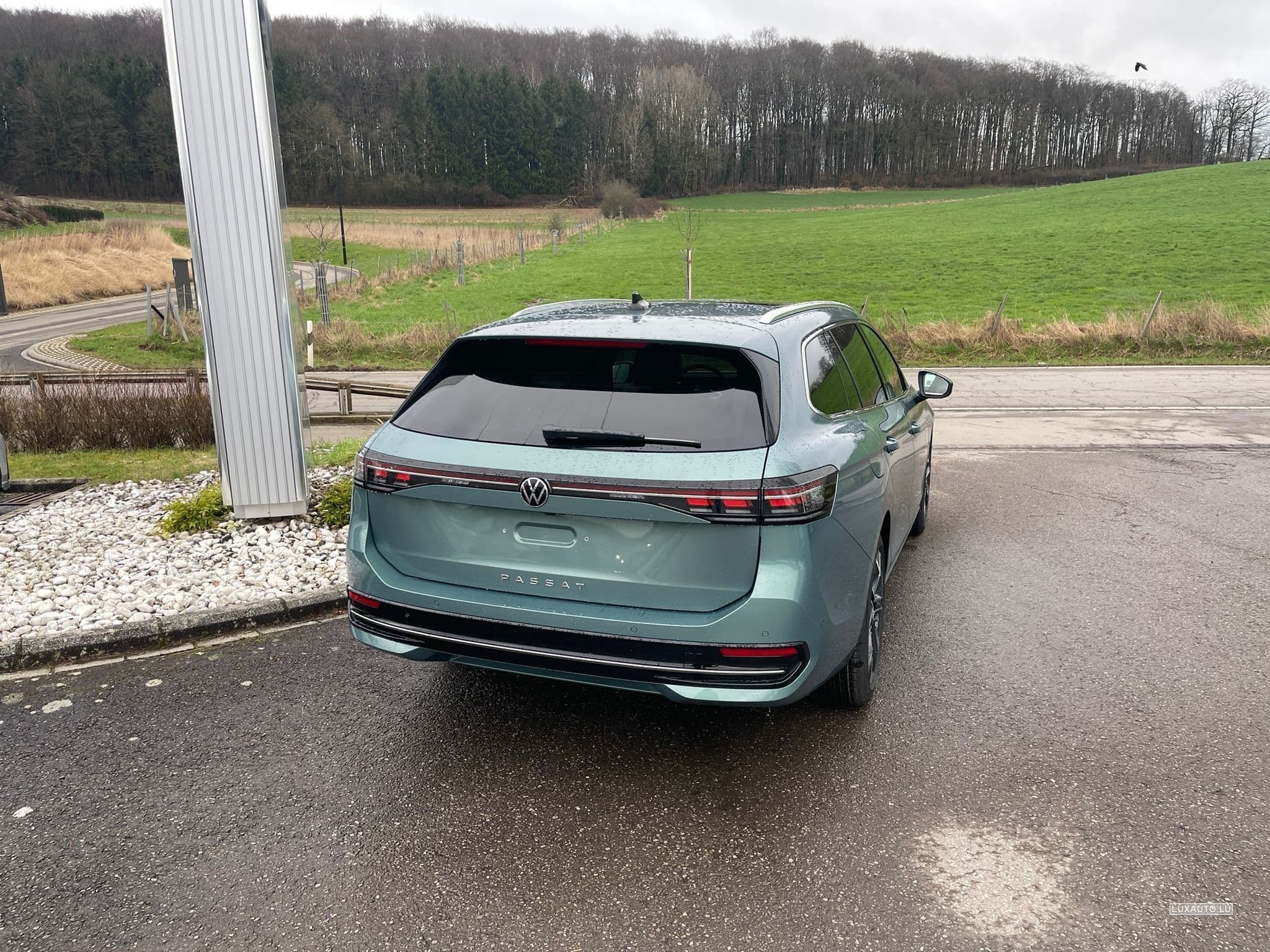 VW Passat Elegance (2024) - Foto 2