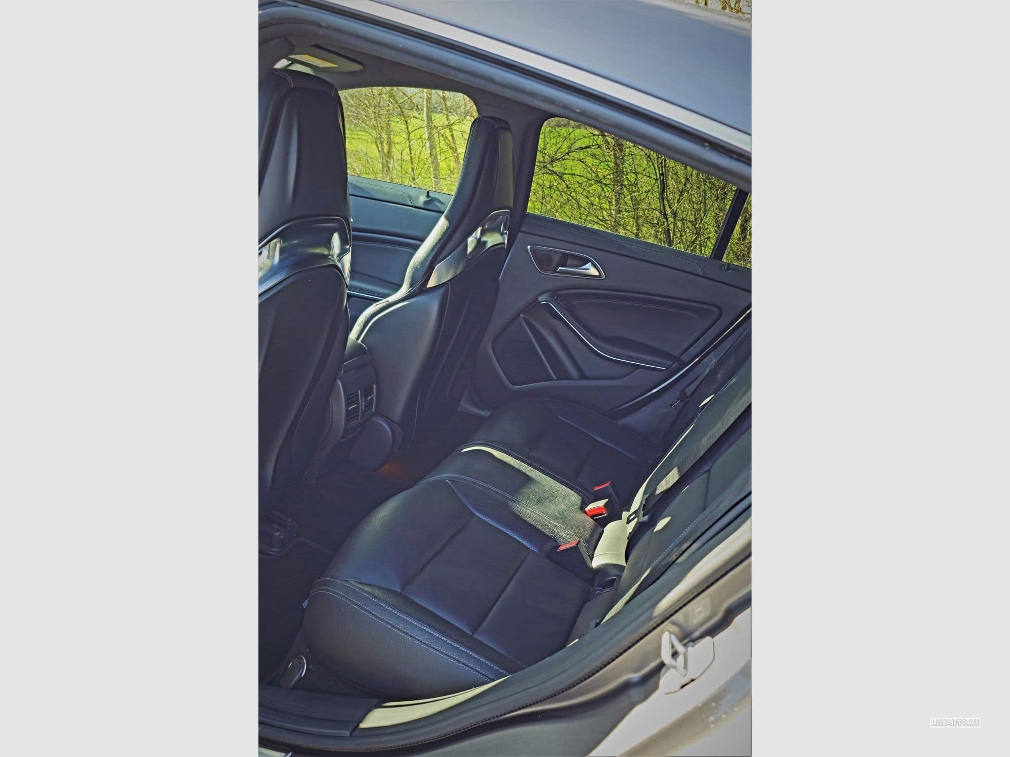 Mercedes CLA 45 AMG Shooting-Break (2017) - Foto 5