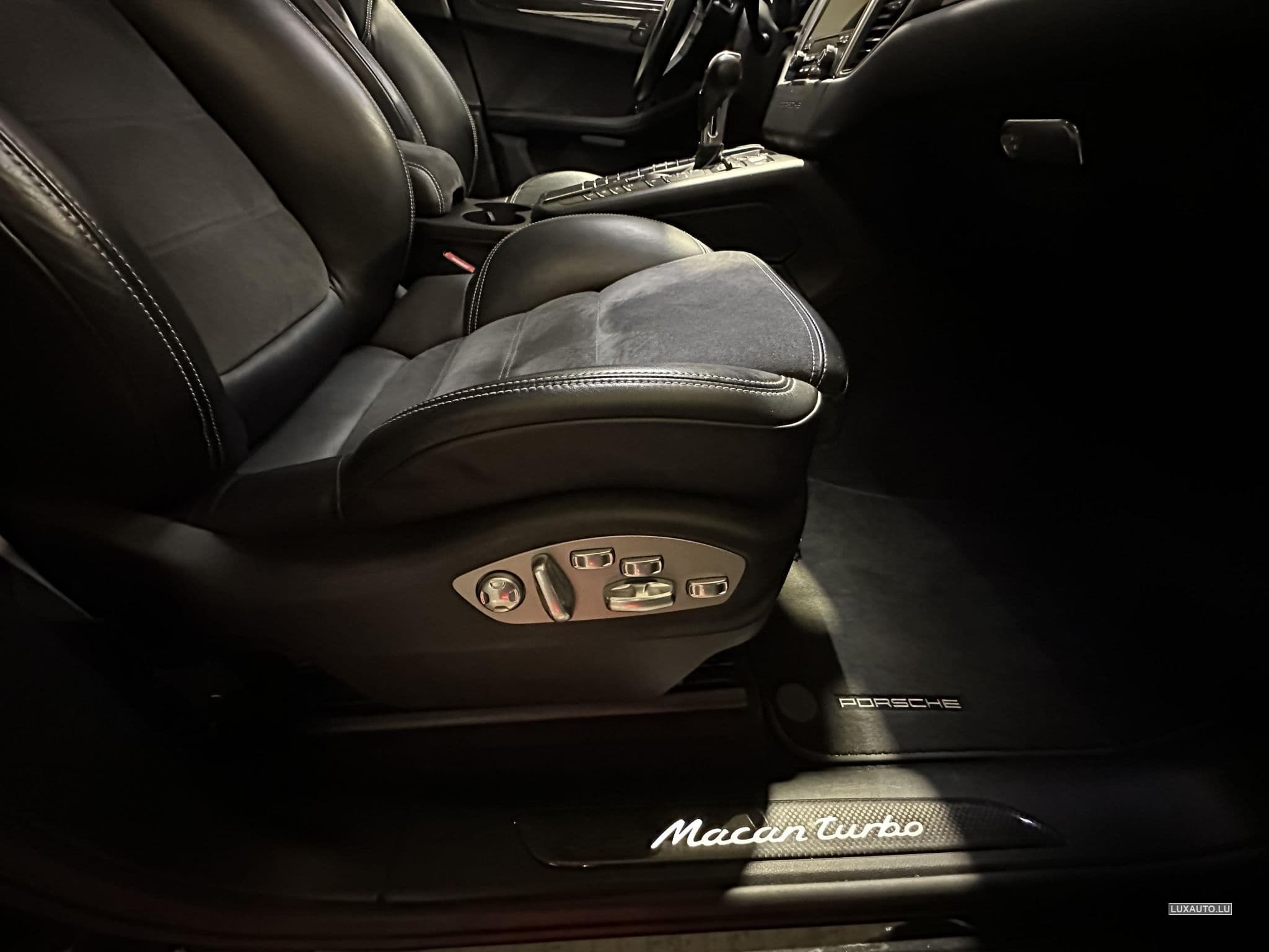 Porsche Macan Turbo (2017) - Foto 7