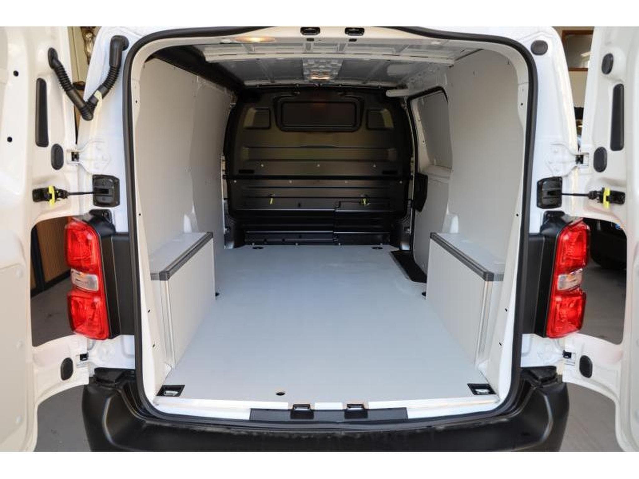 Peugeot Expert IV Premium (2024) - Photo 5