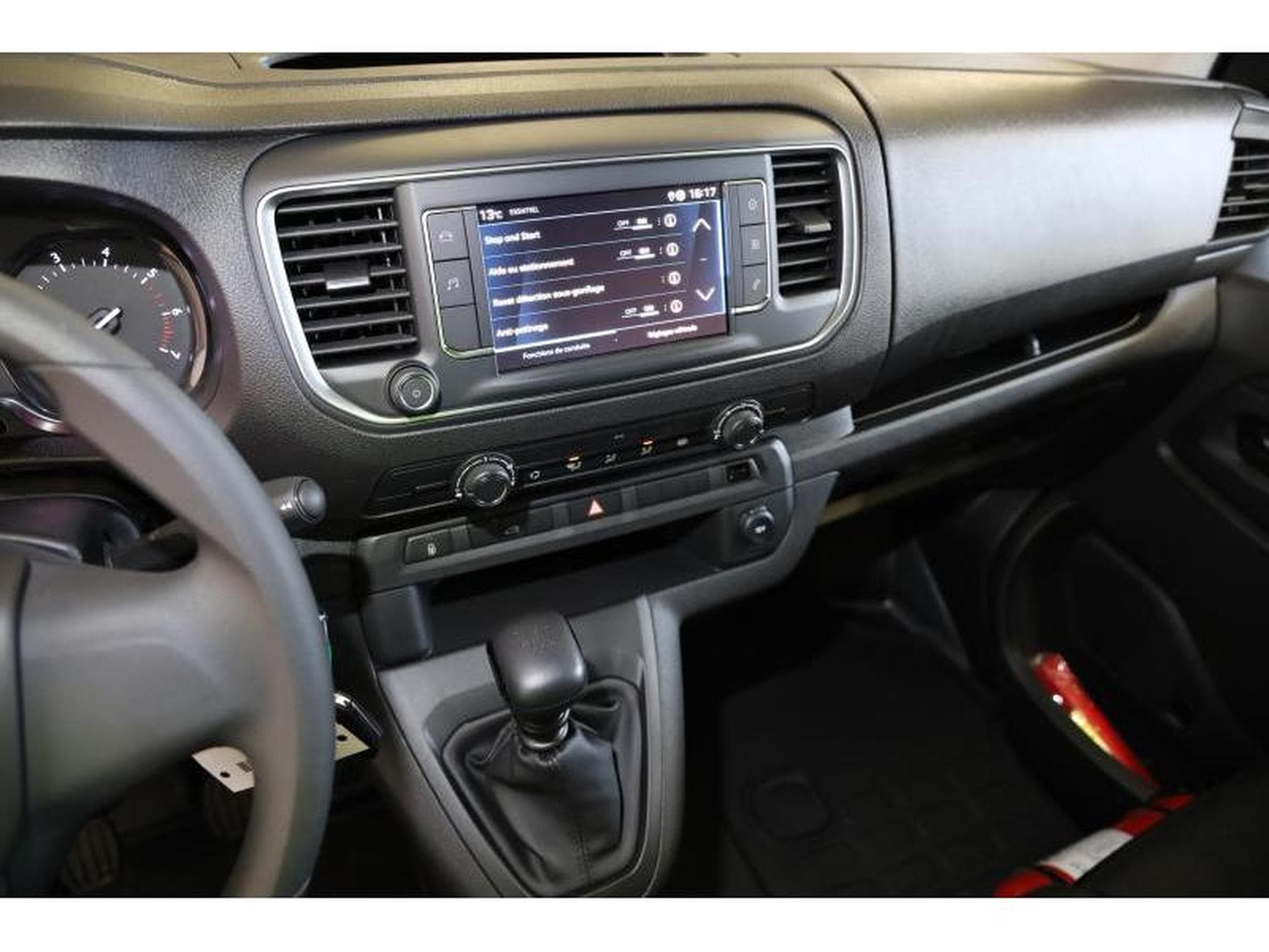 Peugeot Expert IV Premium (2024) - Photo 8