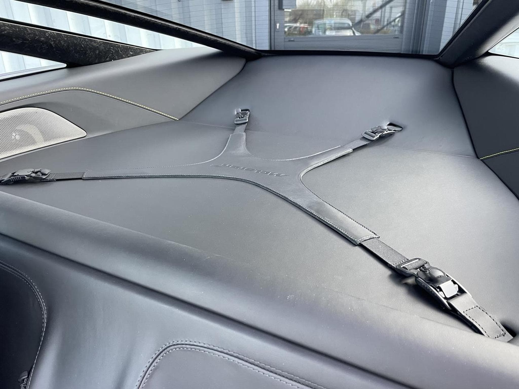 McLaren 720S COUPE 4.0 V8 BITURBO 720 PERFORMANCE CARBON (2018) - Photo 7