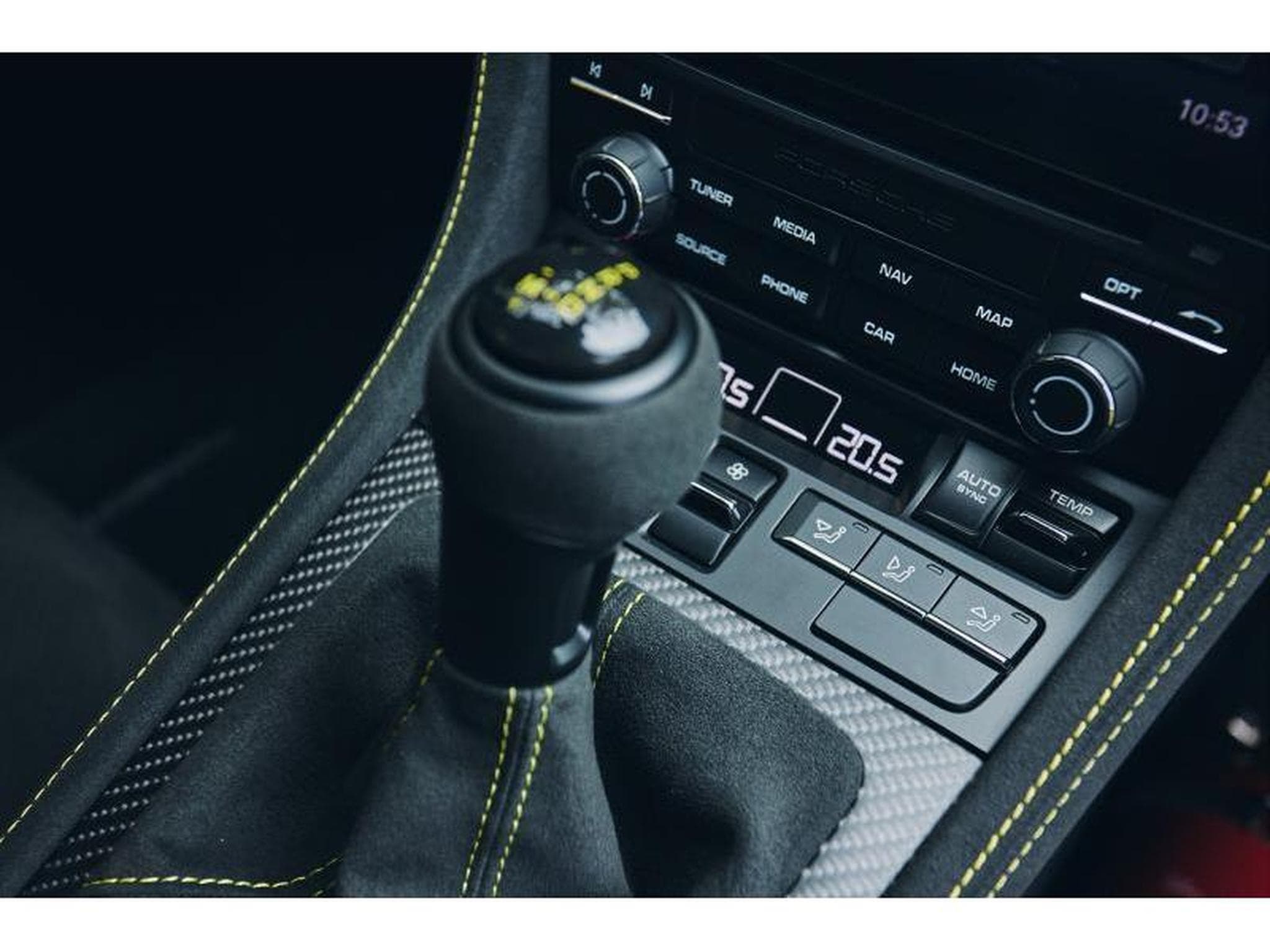 Porsche Cayman GT4 RS Weissach (2023) - Foto 18