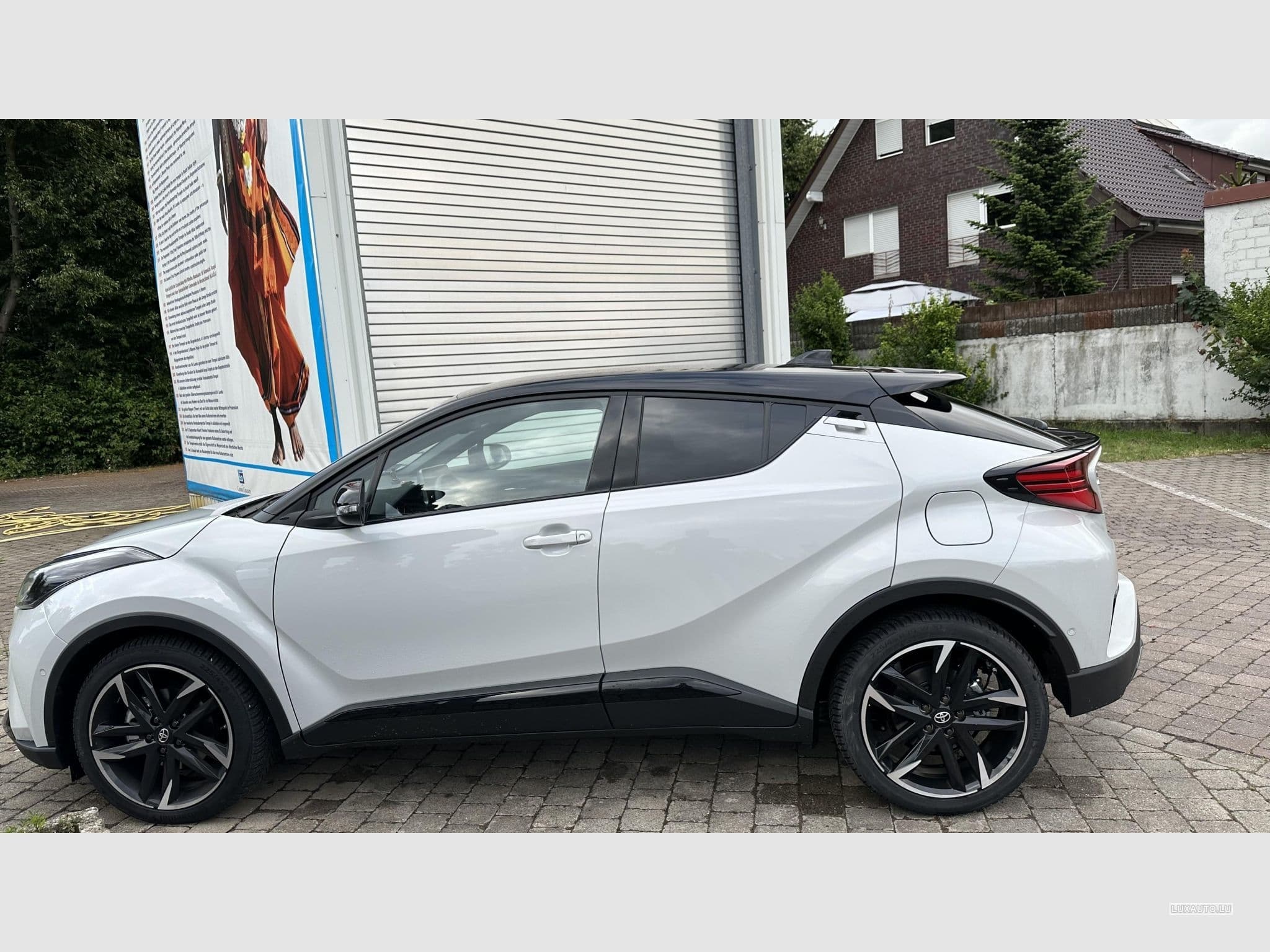 Toyota C-HR GR SPORT (2023) - Photo 10