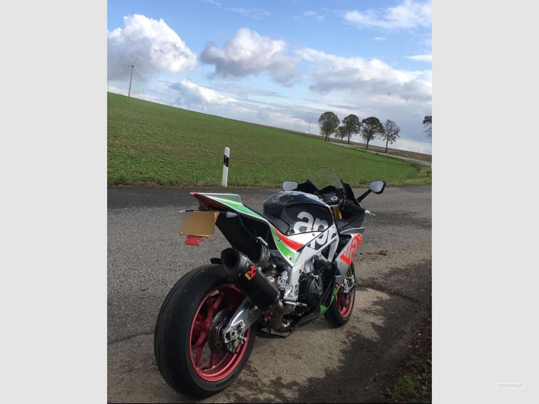 Aprilia RSV4 RSV4 RF Superpole (2017) - Foto 6